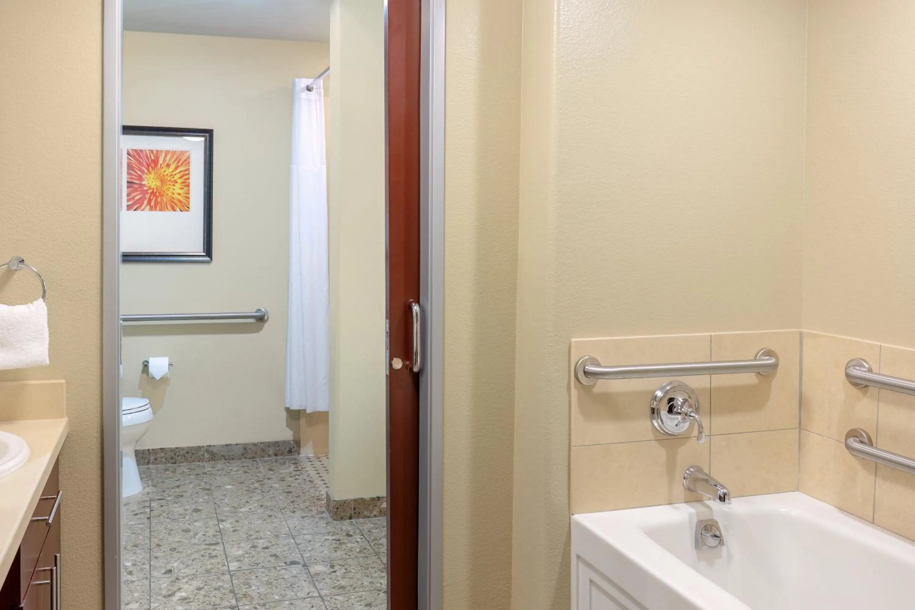 Photo of the whole room in Staybridge Suites Las Vegas - Stadium District