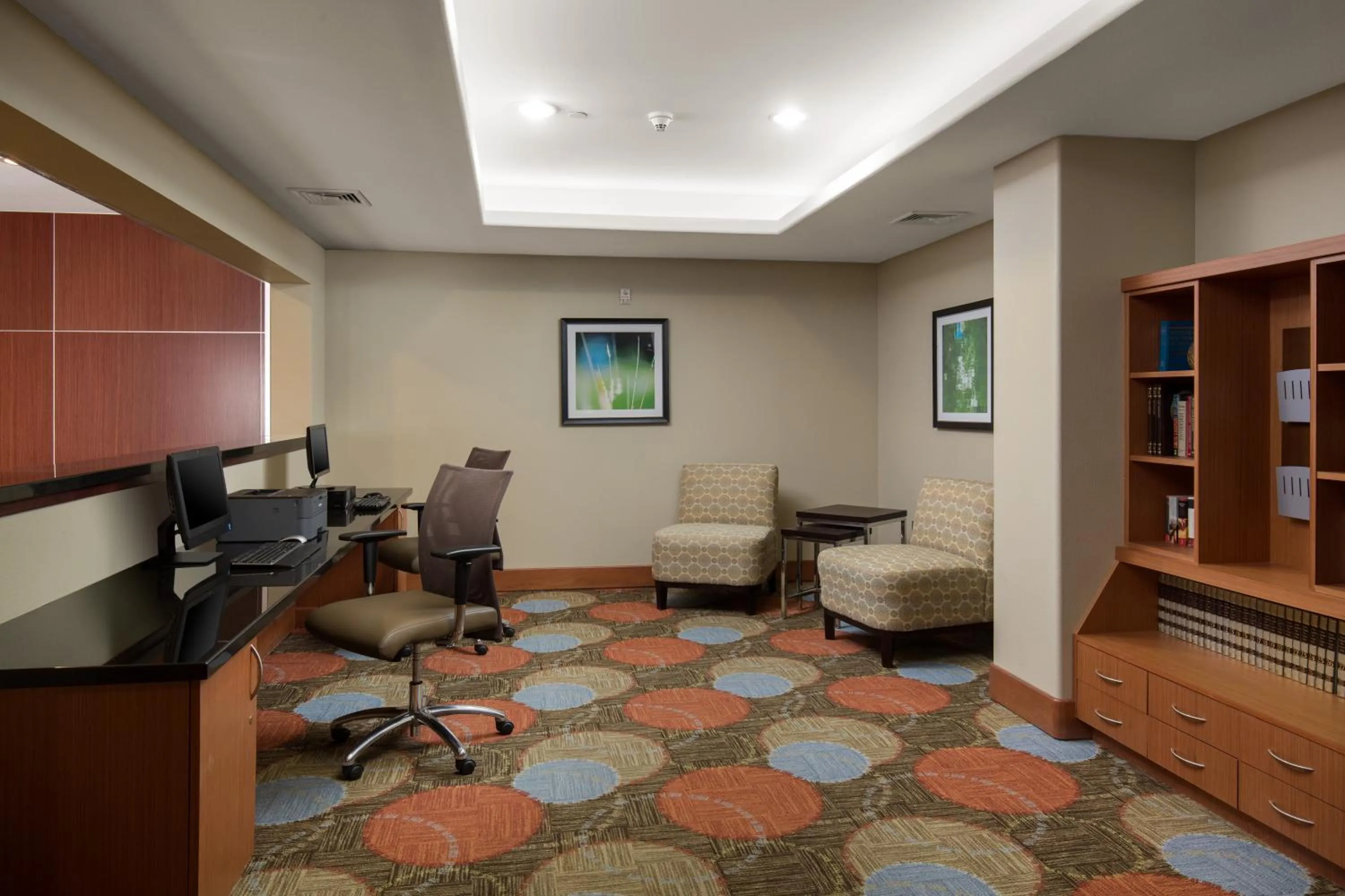 Business facilities in Staybridge Suites Las Vegas - Stadium District