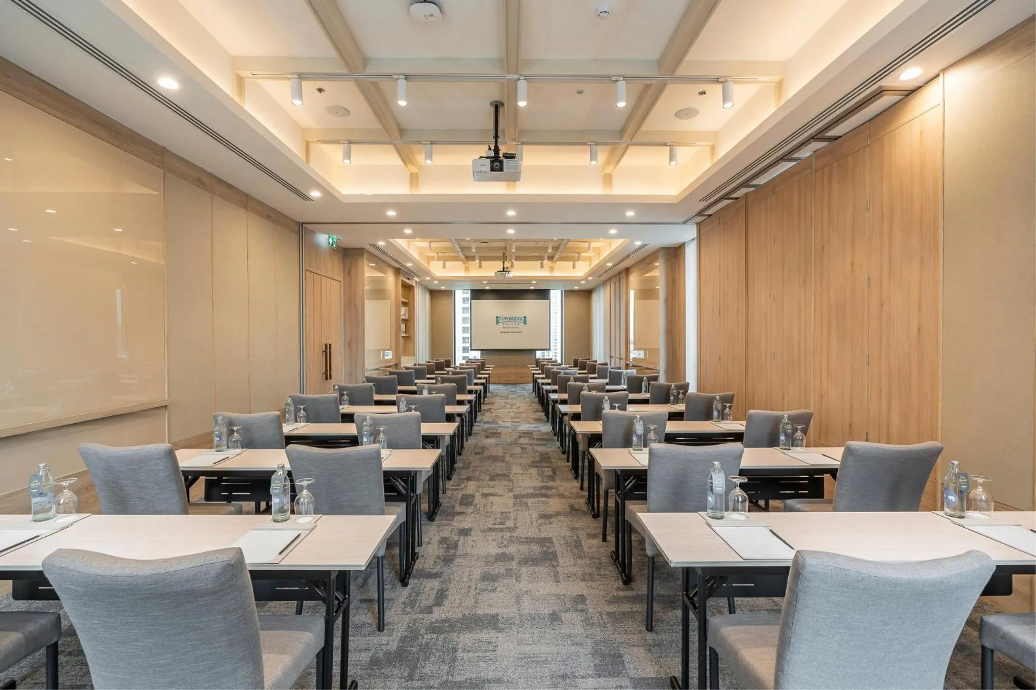 Meeting/conference room in Staybridge Suites Bangkok Sukhumvit by IHG