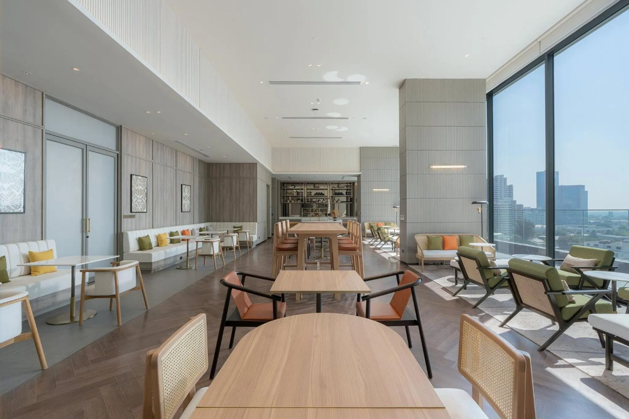 Meeting/conference room in Staybridge Suites Bangkok Sukhumvit by IHG