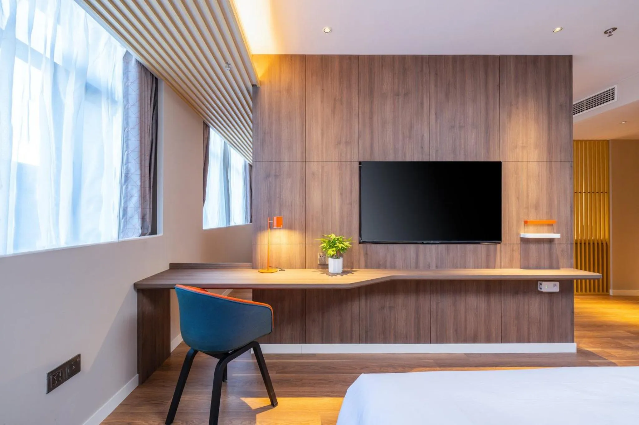 Bedroom, Bed in Holiday Inn Express Xinji City Center by IHG