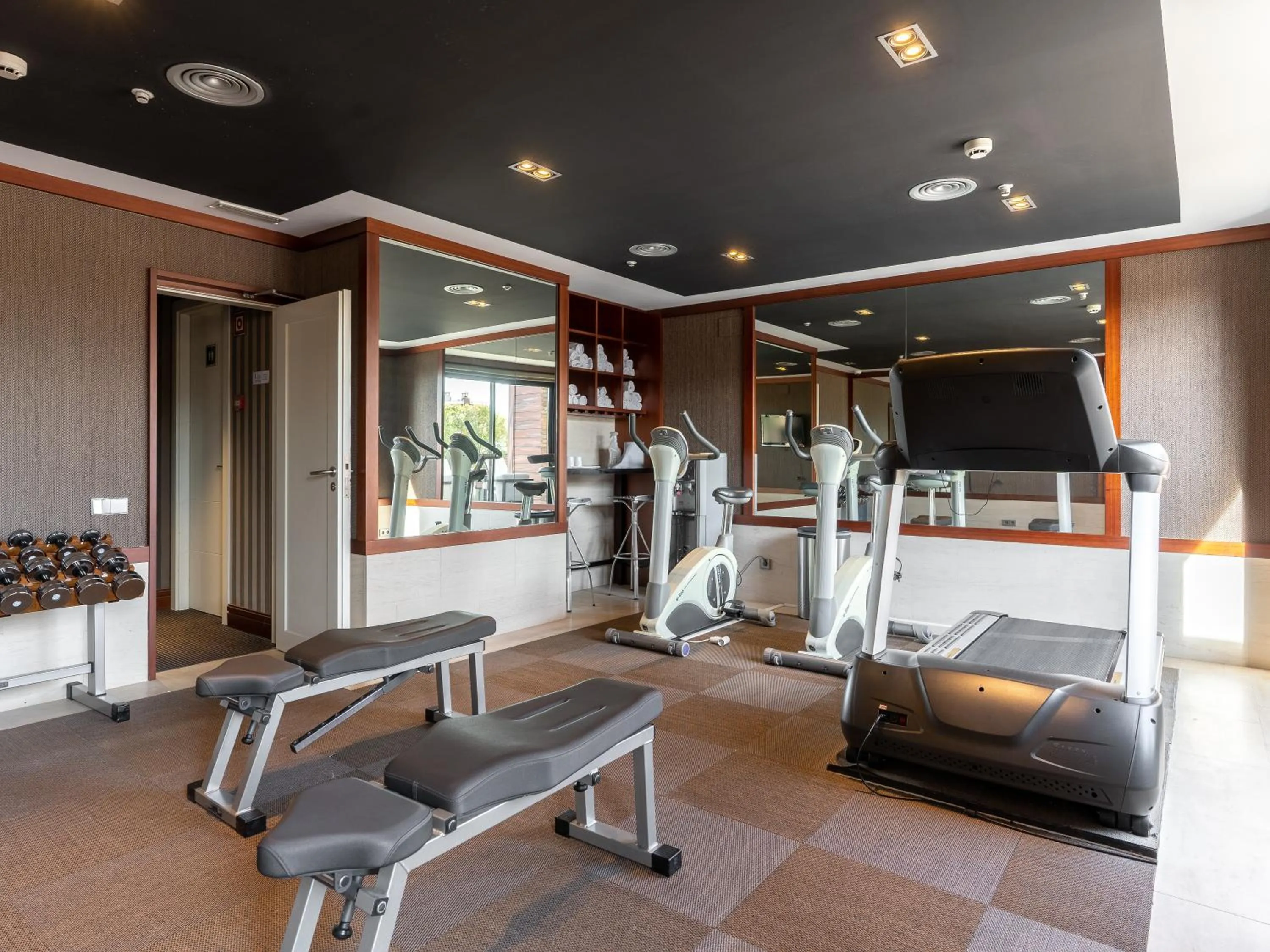 Fitness centre/facilities in U232 Hotel