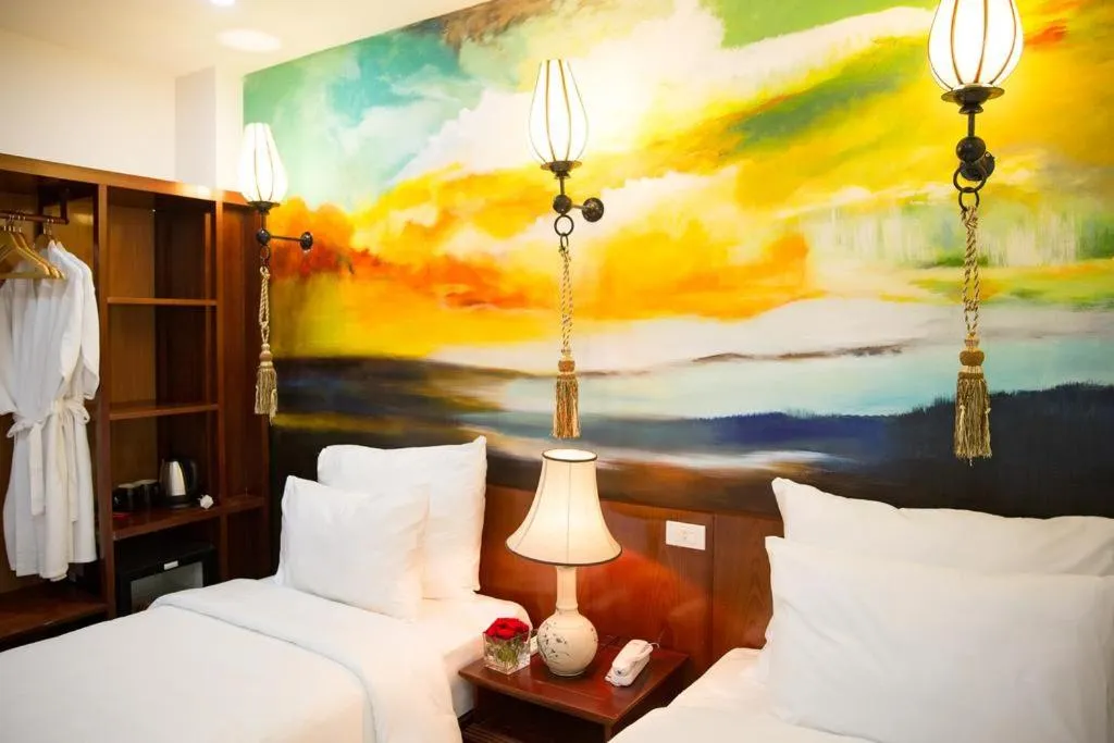 Bed in Ancient Lane Hotel