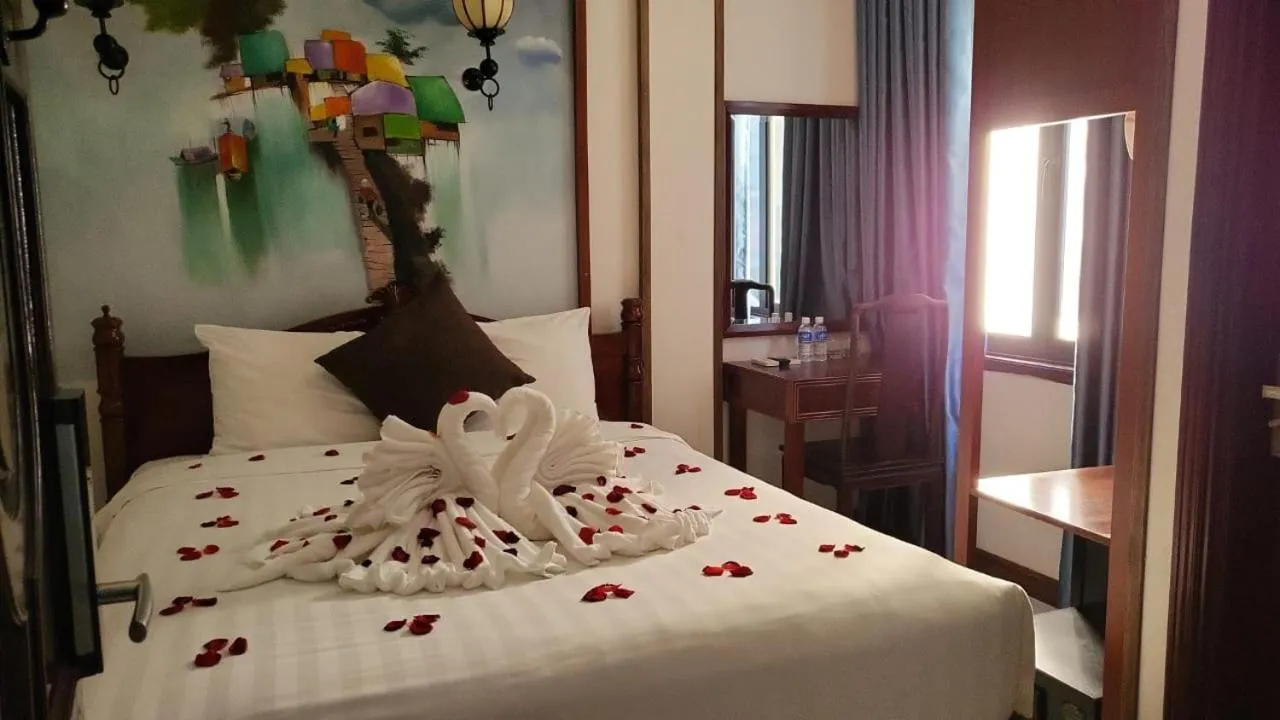 Bed in Ancient Lane Hotel