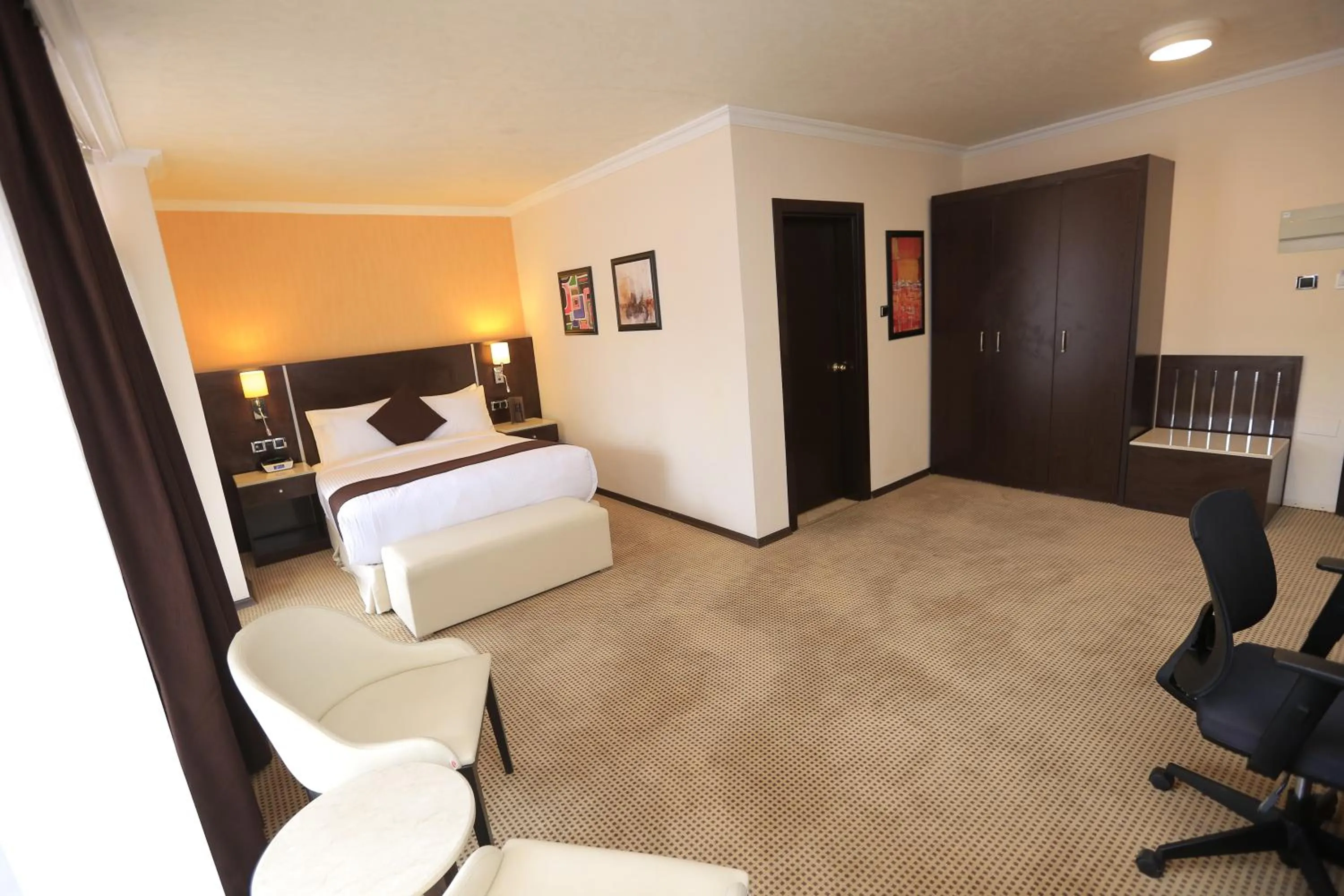 Photo of the whole room, Bed in Cassiopeia Hotel