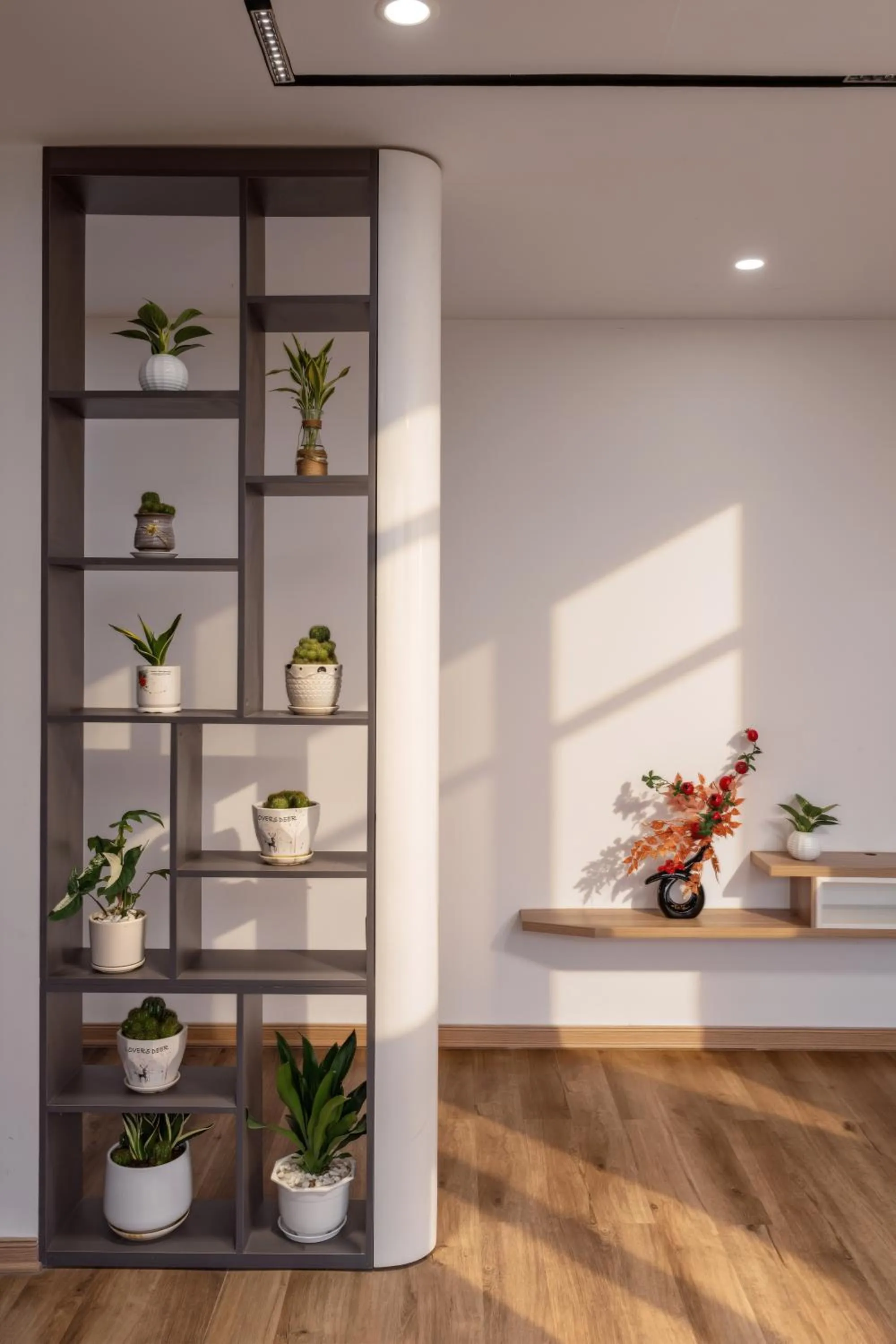 Food and drinks in KLY Hotel