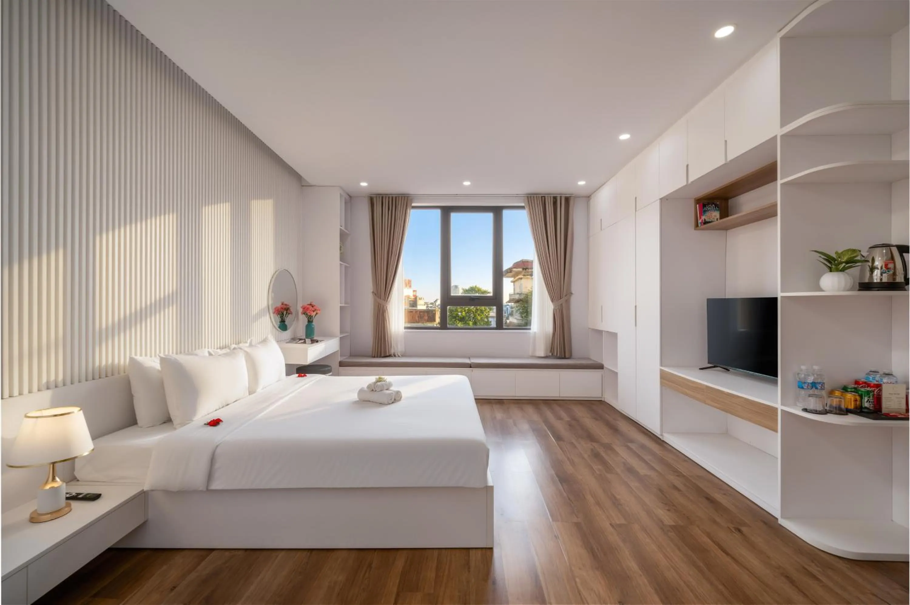 Bedroom, Bed in KLY Hotel