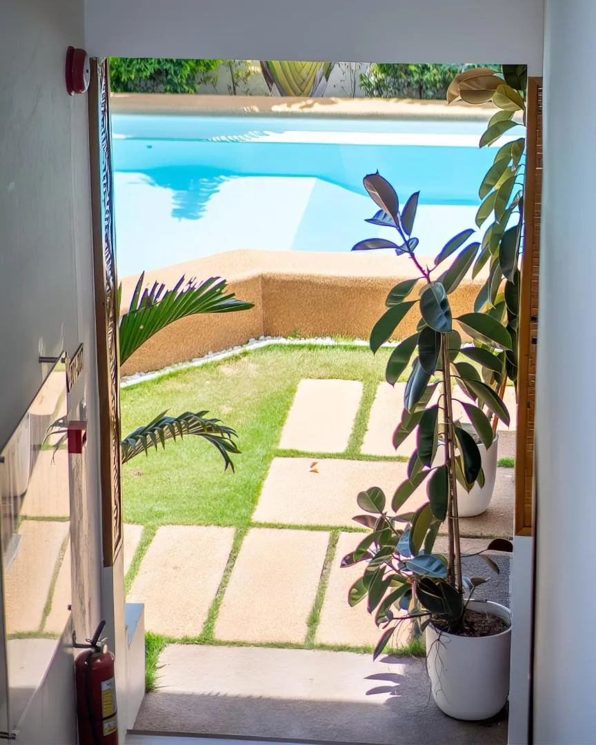 Day in Yellow Mango Resort Bohol