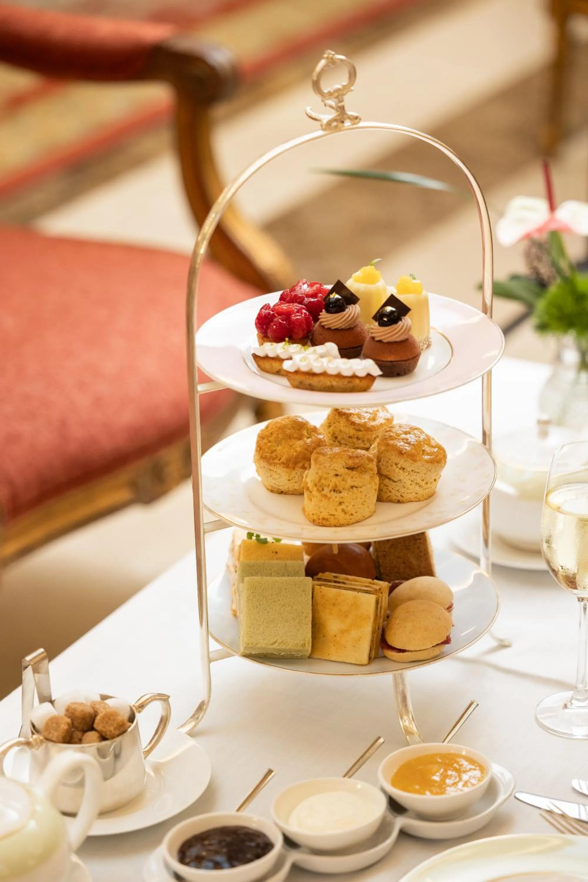 Restaurant/places to eat in Hotel El Palace Barcelona