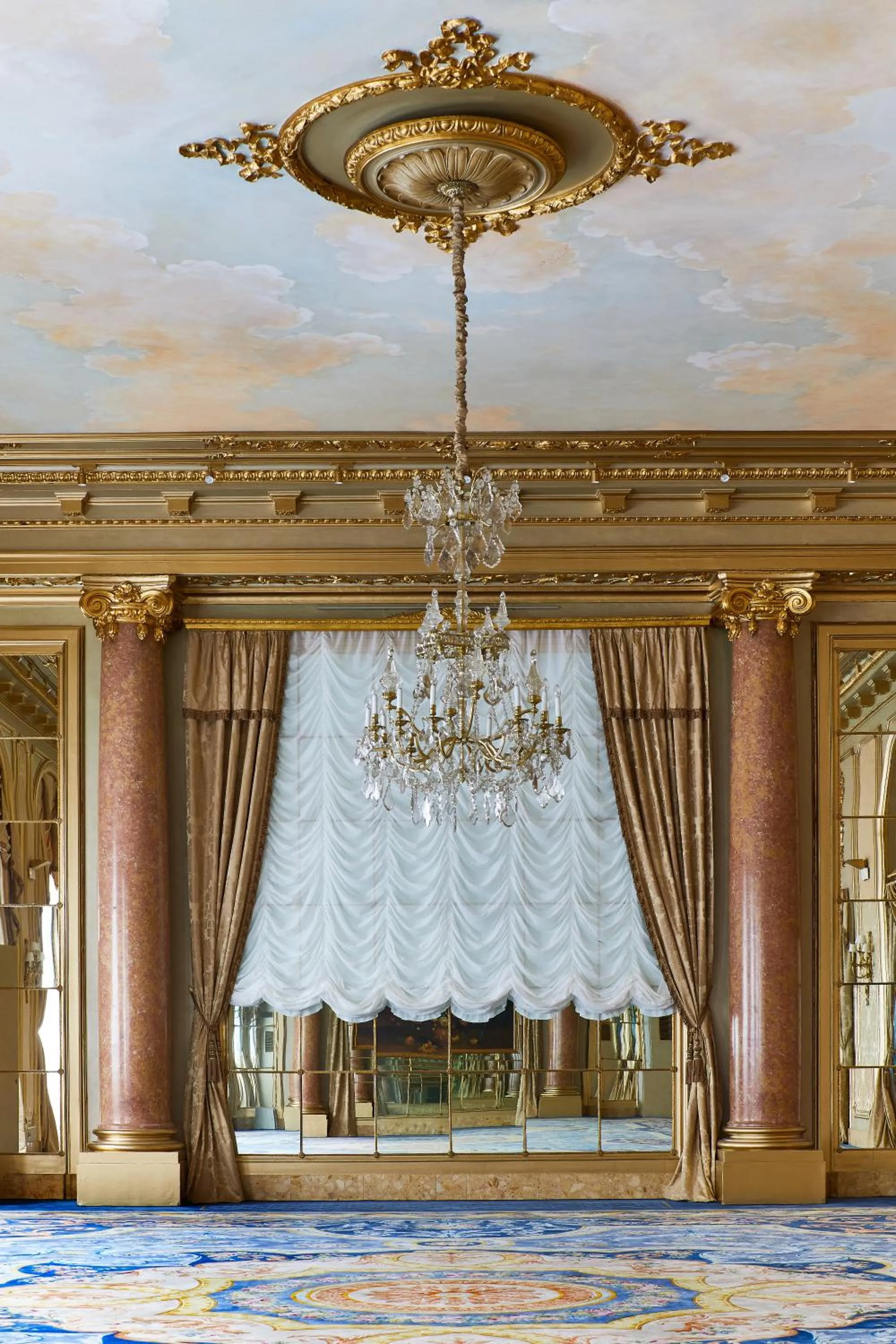 Decorative detail in Hotel El Palace Barcelona