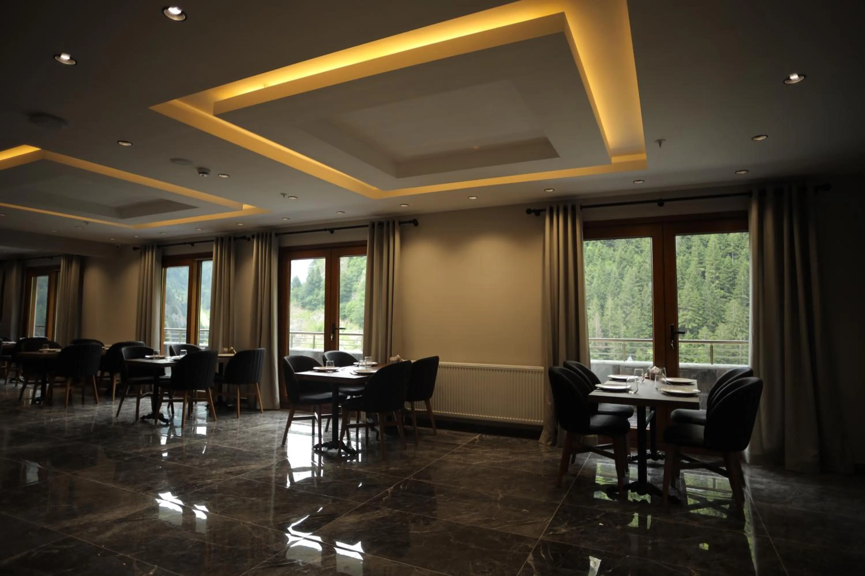 Restaurant/places to eat in PAZARCIK MOUNTAIN HOTEL