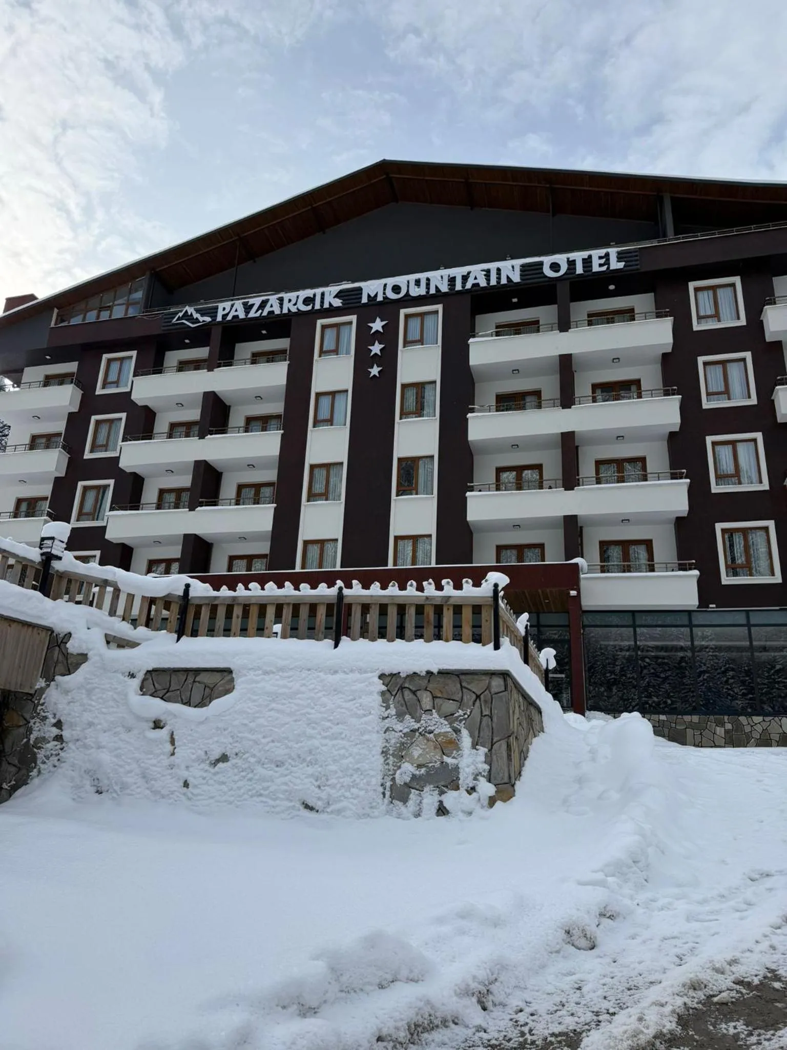 PAZARCIK MOUNTAIN HOTEL