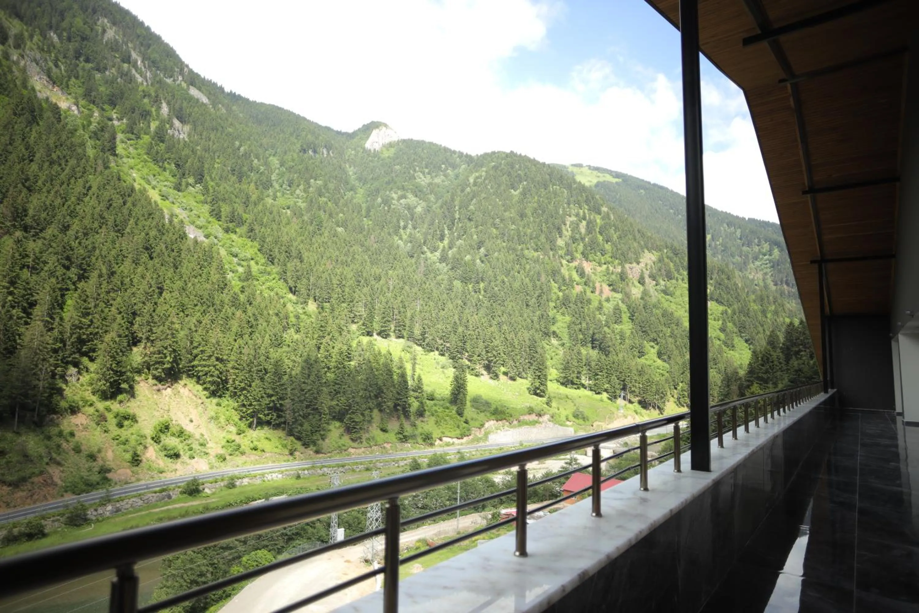 Restaurant/places to eat in PAZARCIK MOUNTAIN HOTEL