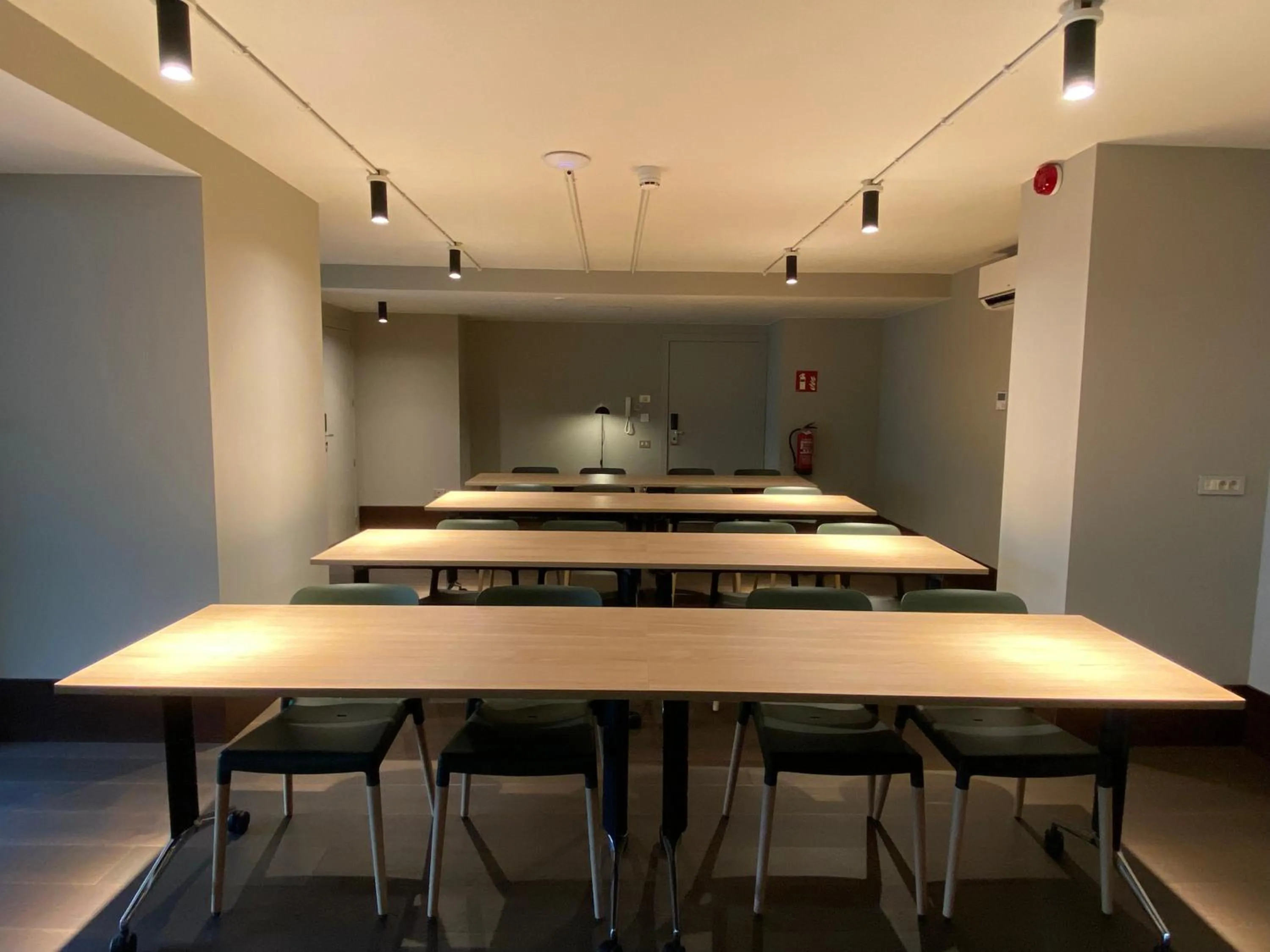 Meeting/conference room in Onix Fira