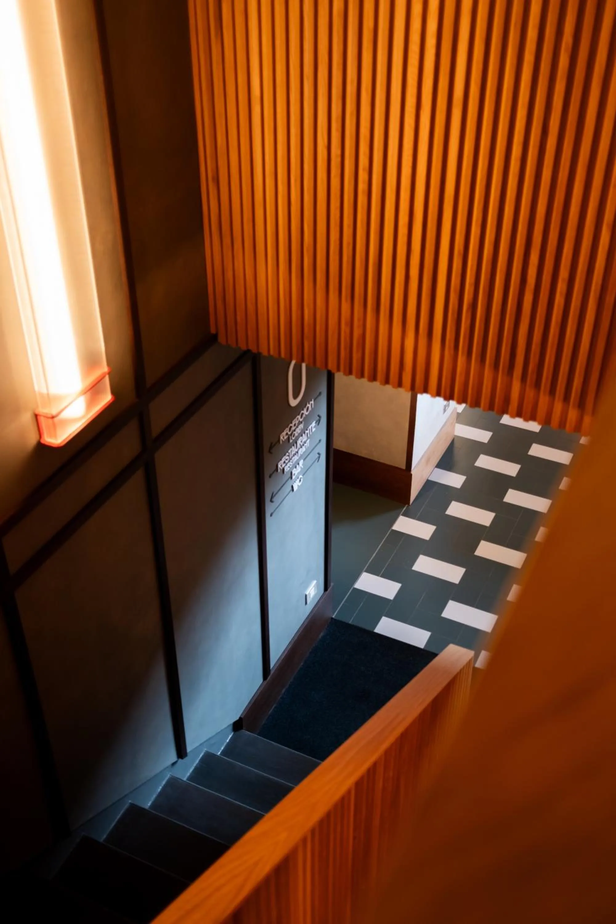 Decorative detail in Onix Fira