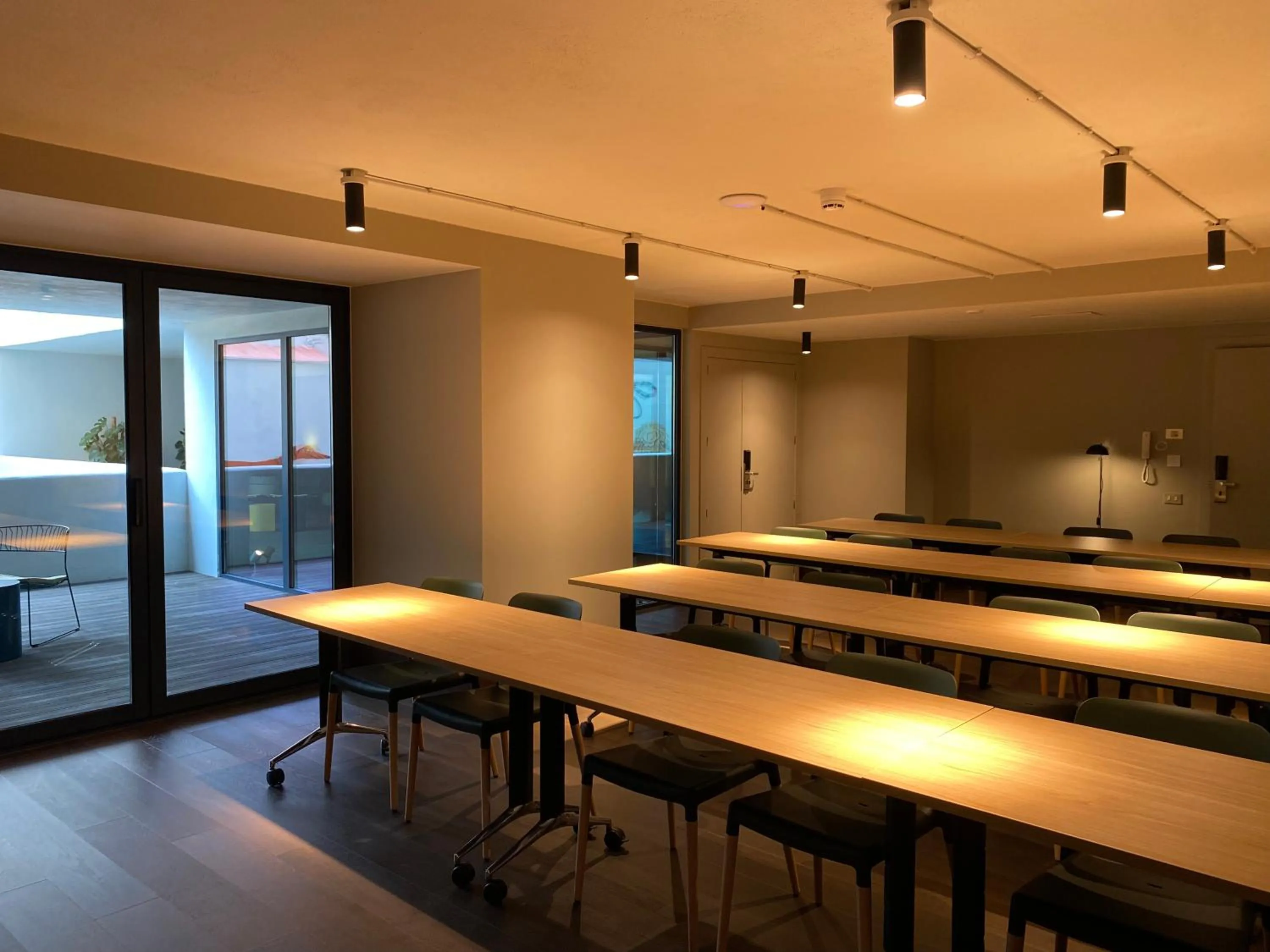 Meeting/conference room in Onix Fira