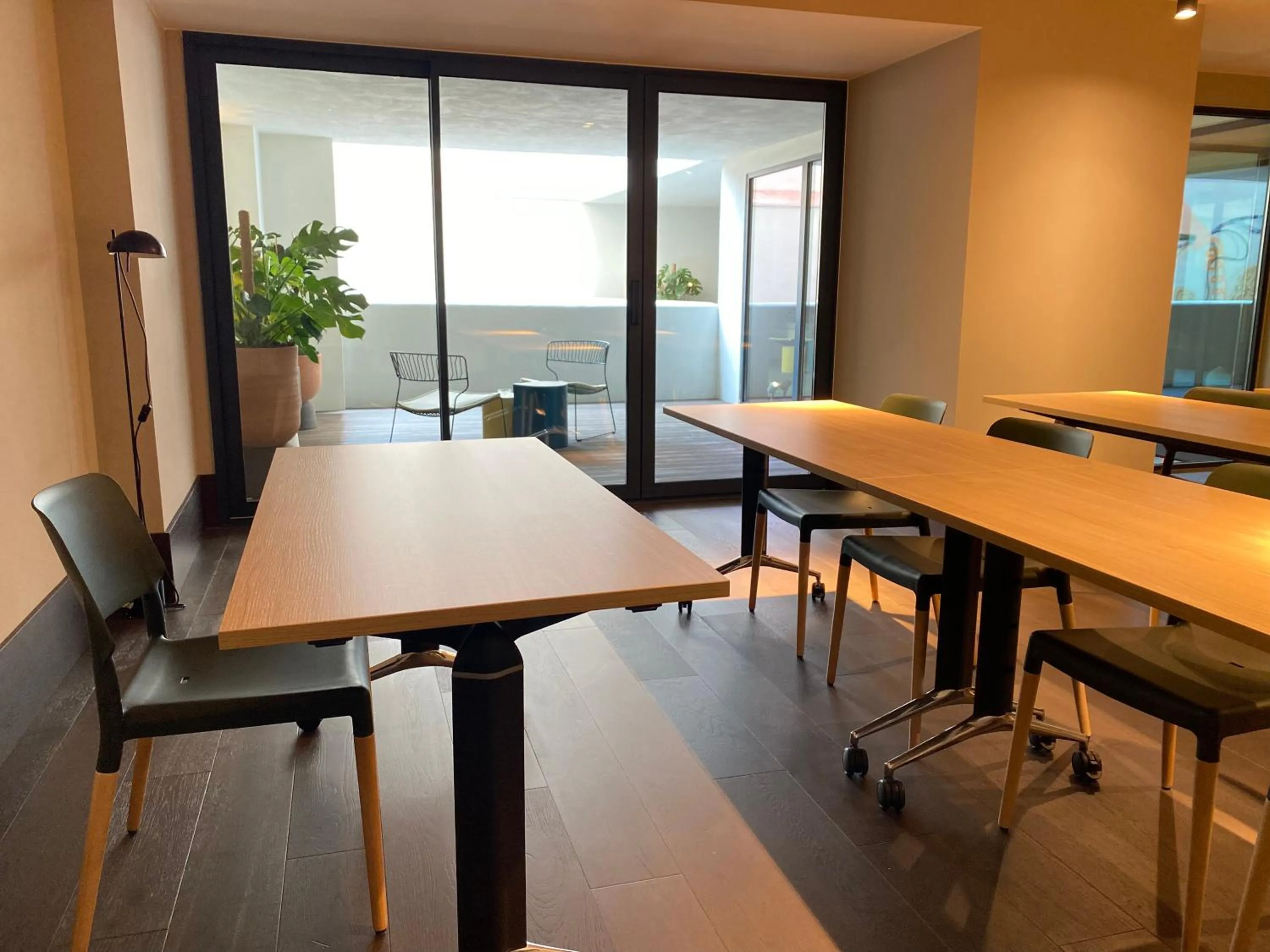 Meeting/conference room in Onix Fira