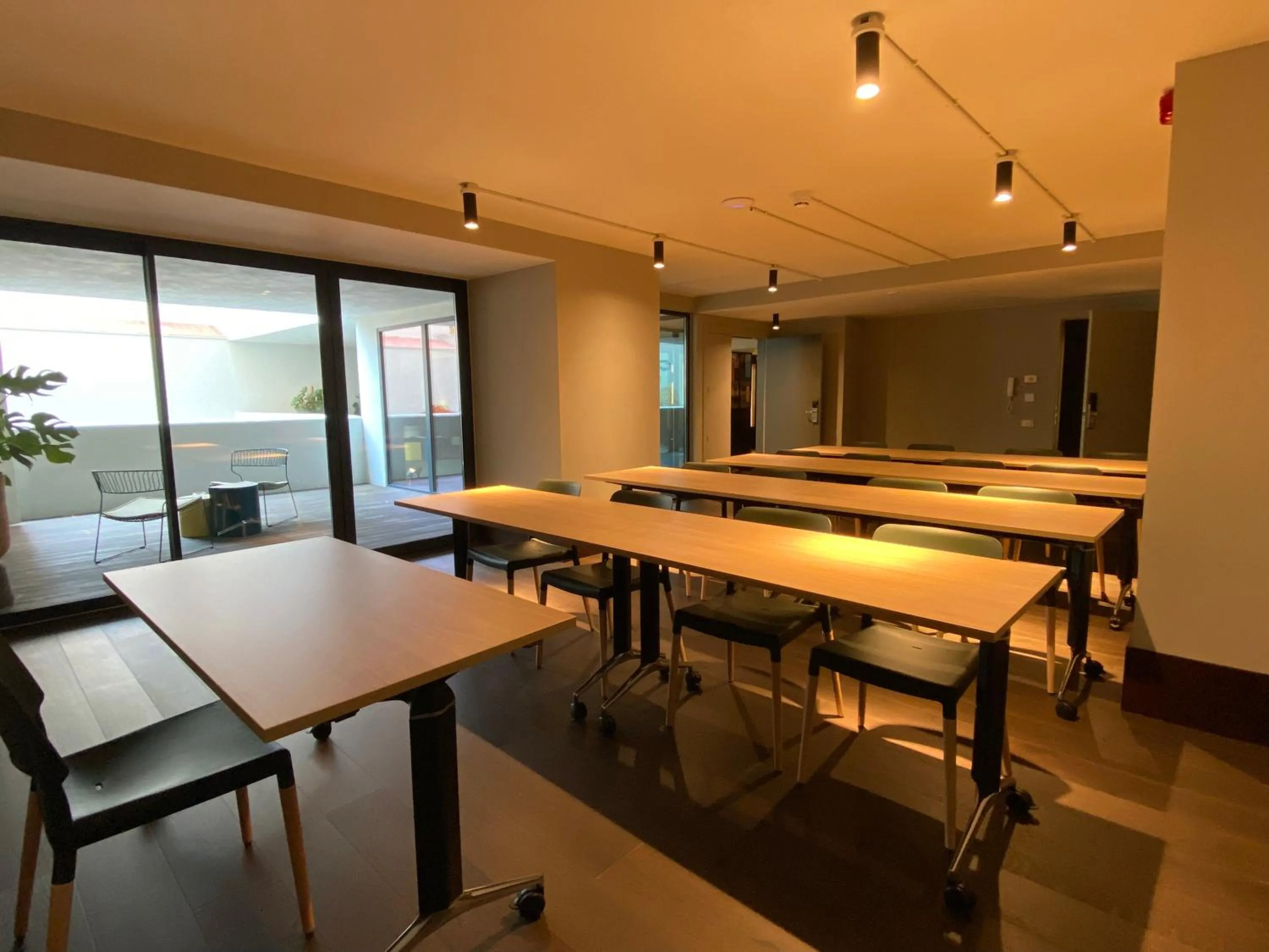 Meeting/conference room in Onix Fira