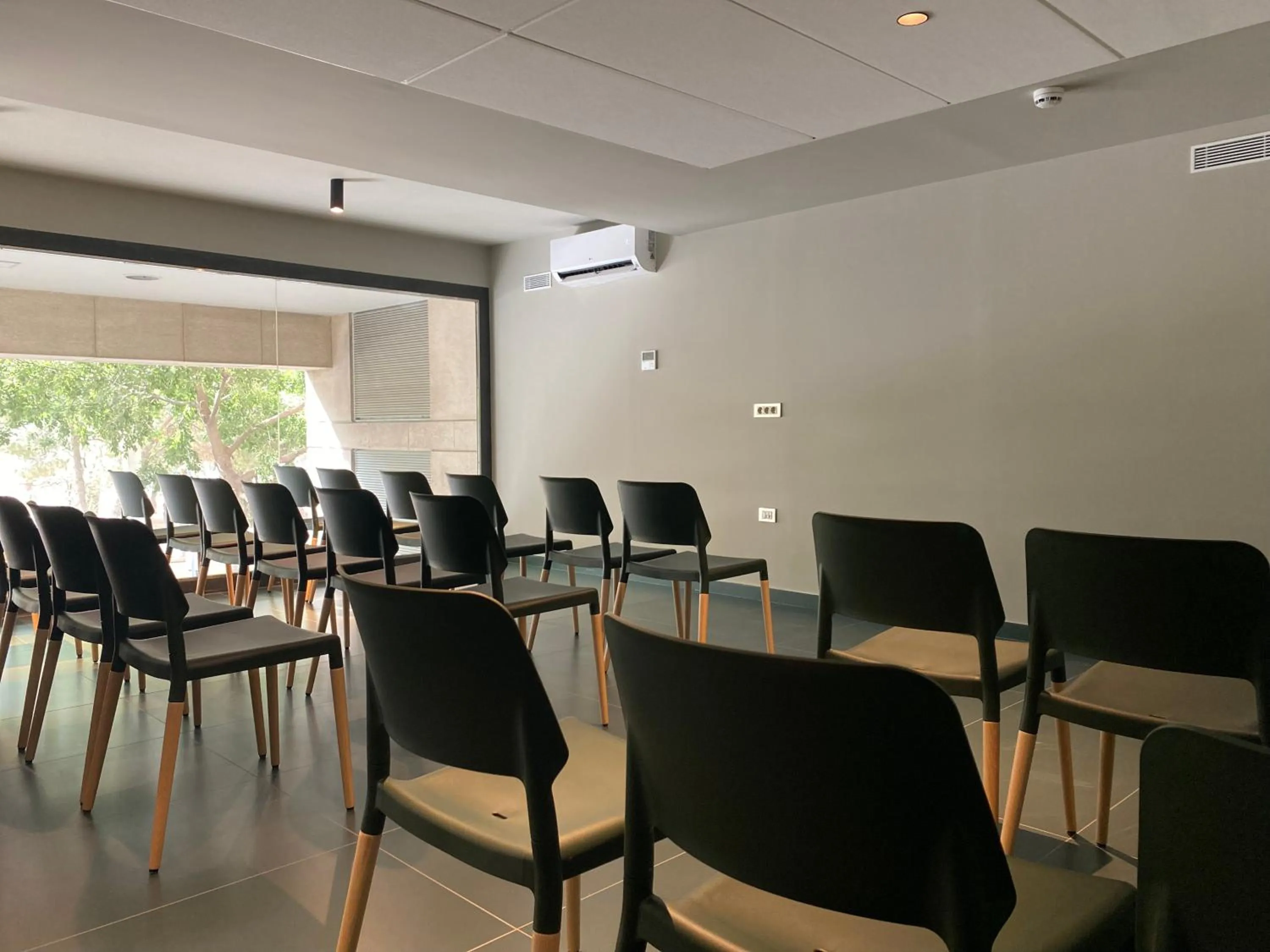 Meeting/conference room in Onix Fira