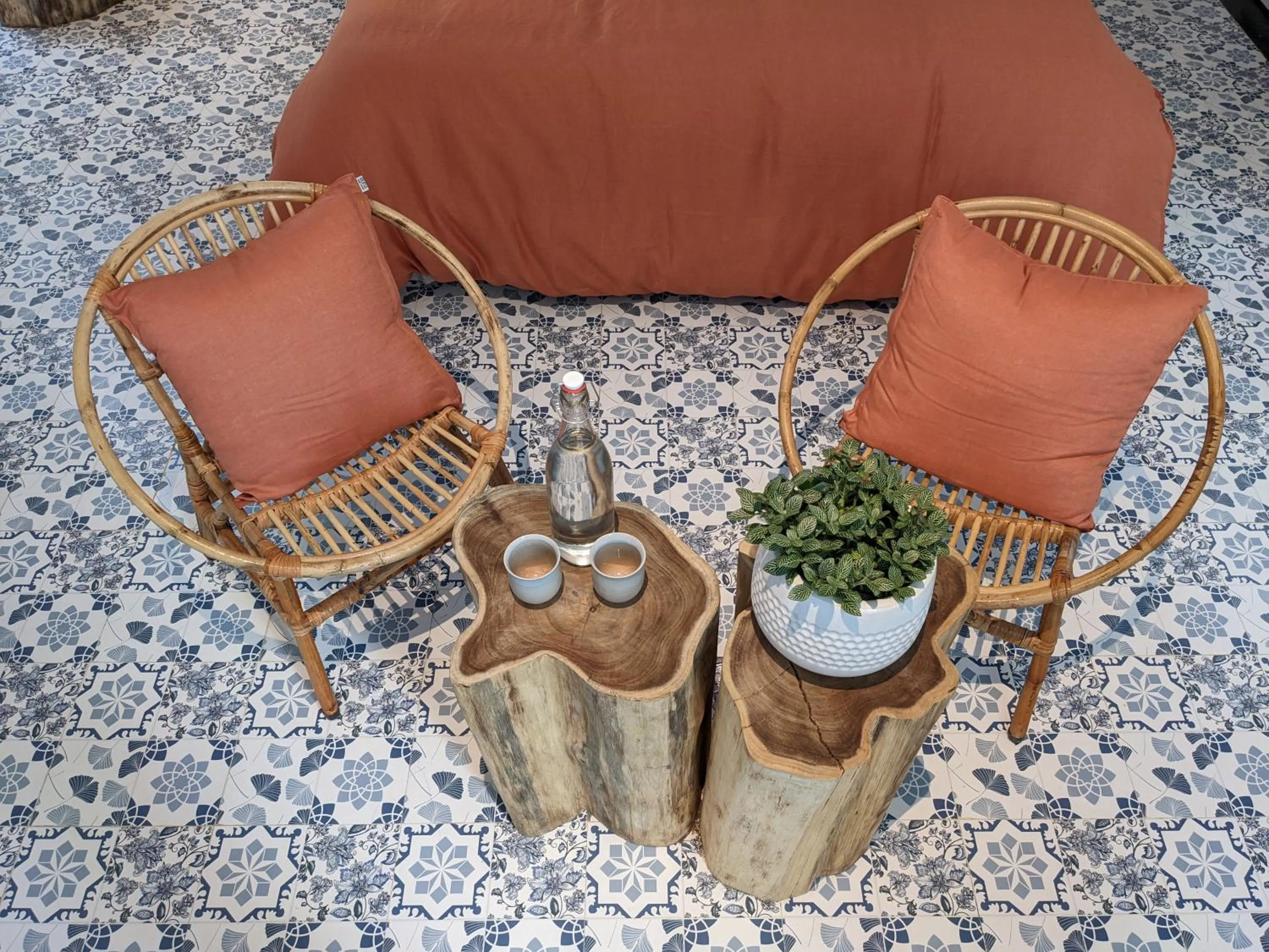 Seating area in Metta Homestay Hue