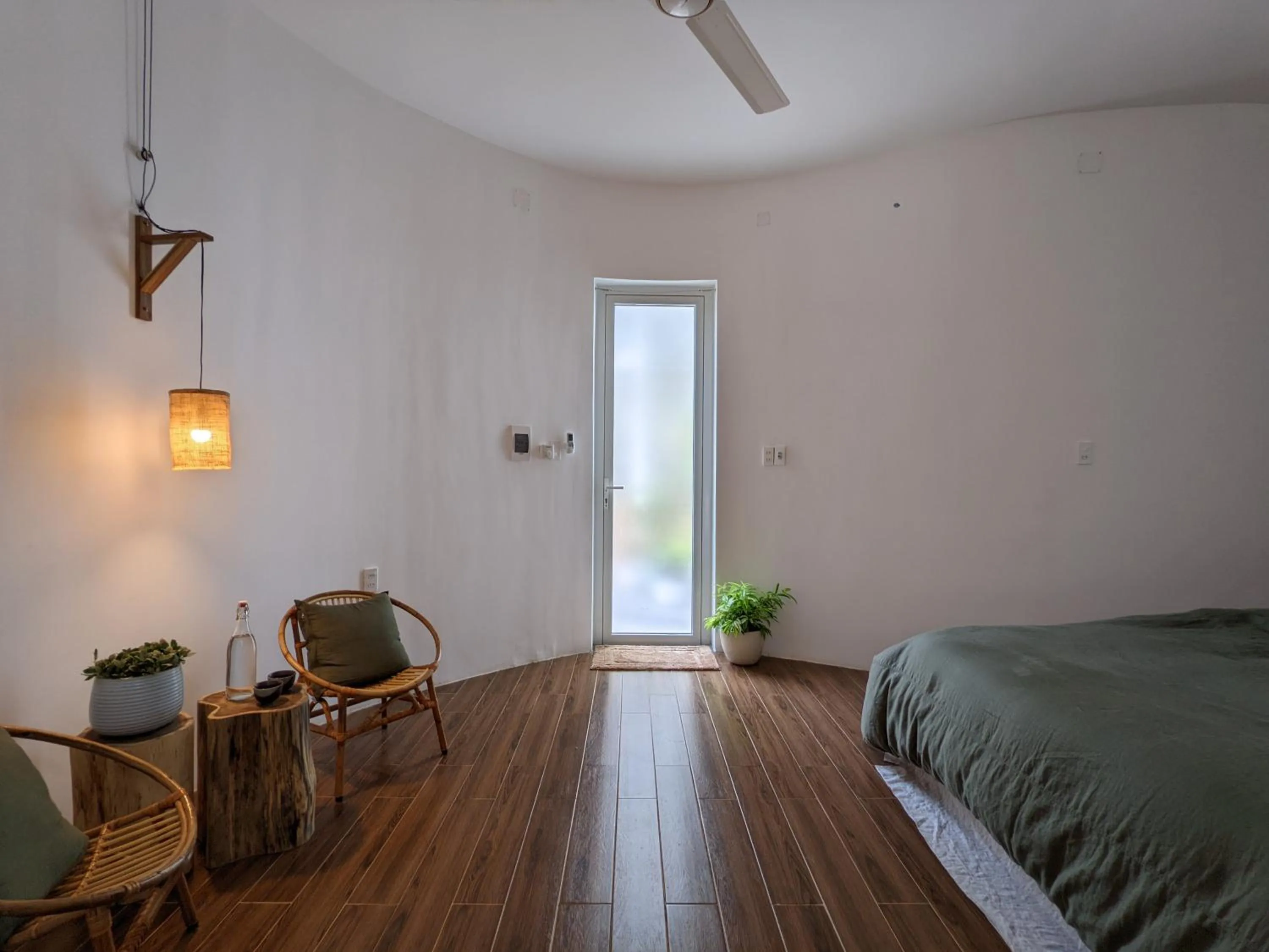 Photo of the whole room, Bed in Metta Homestay Hue