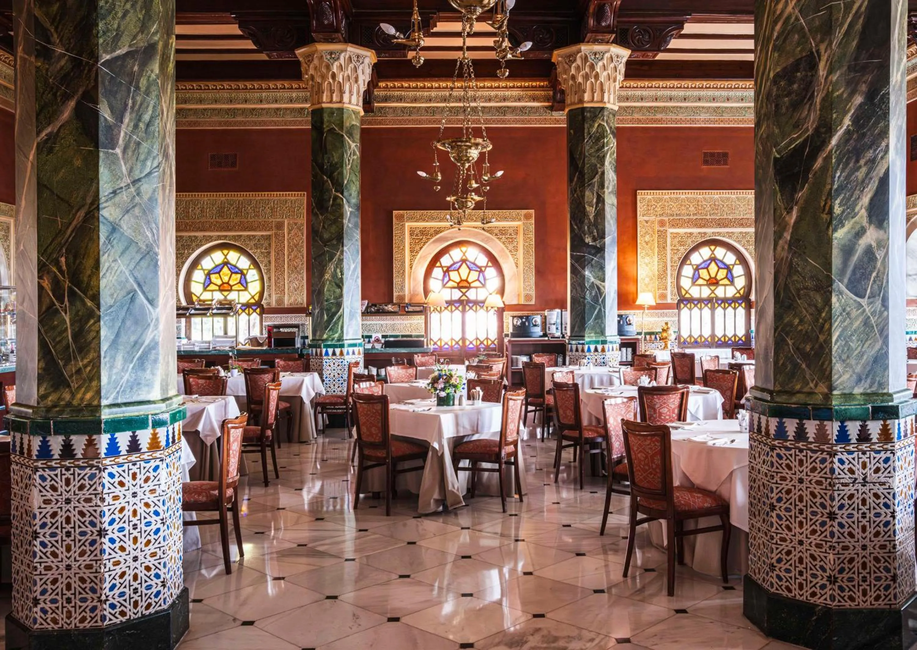 Breakfast in Alhambra Palace Hotel