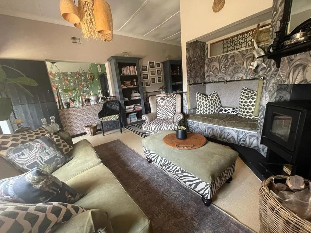 Seating area in A Bird Cage Stay & Cottage