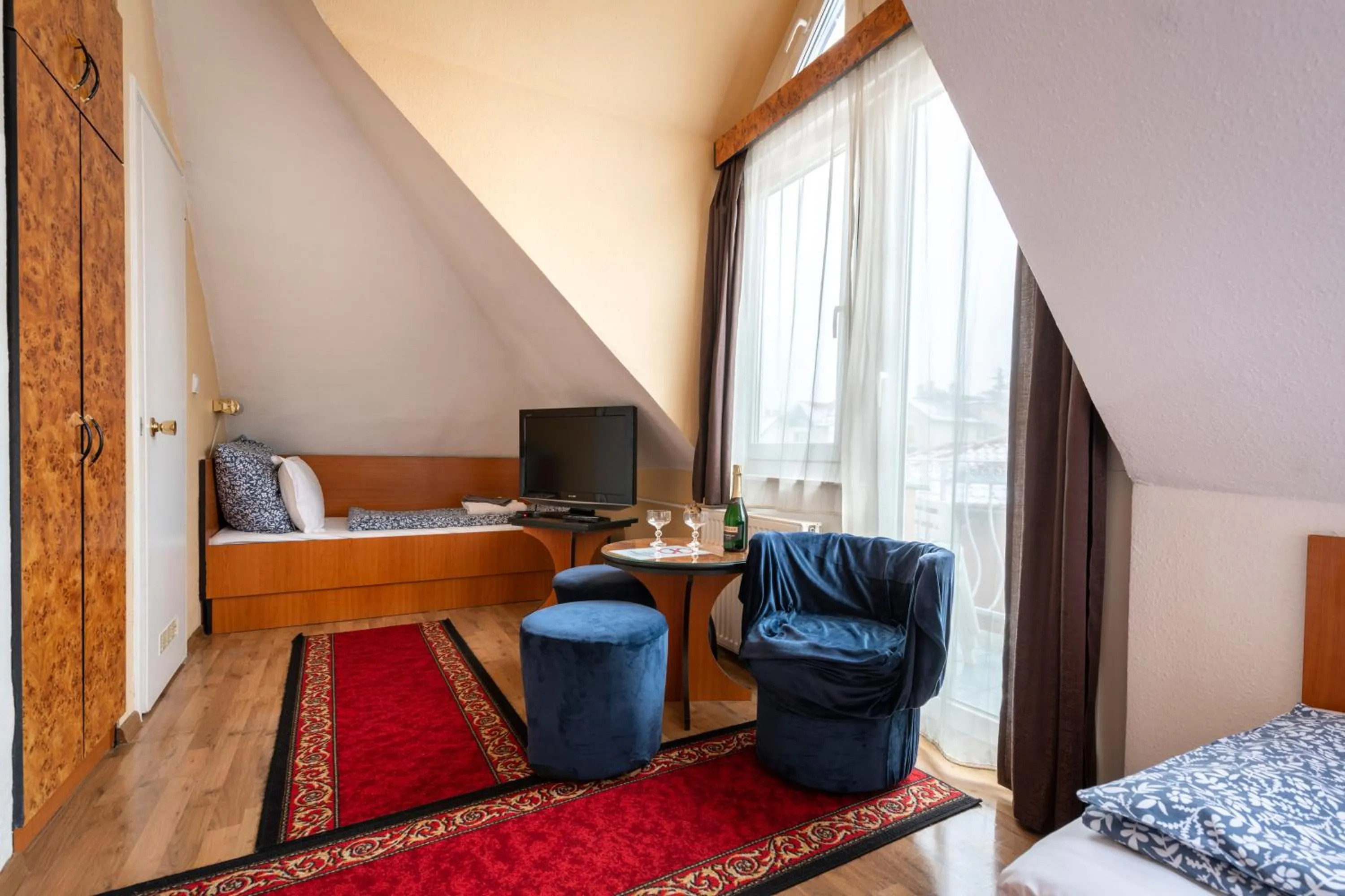 Photo of the whole room in Hotel Kristal Gellért Hill