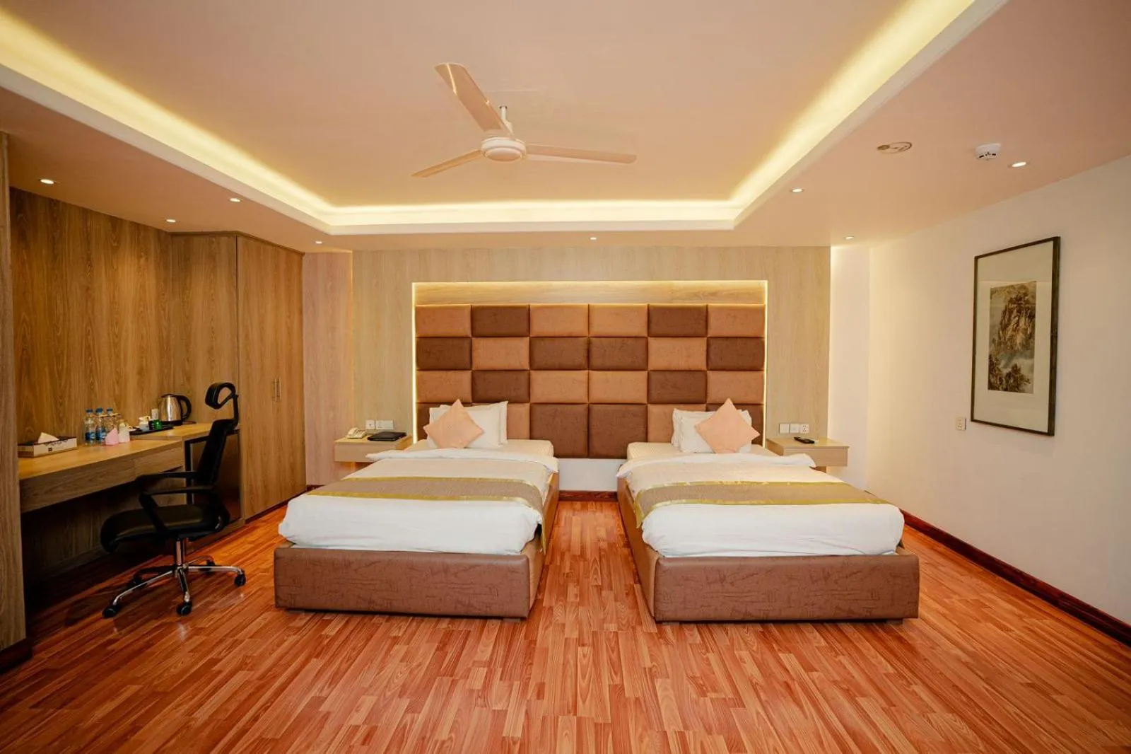 Bed in Royal Raj Hotel