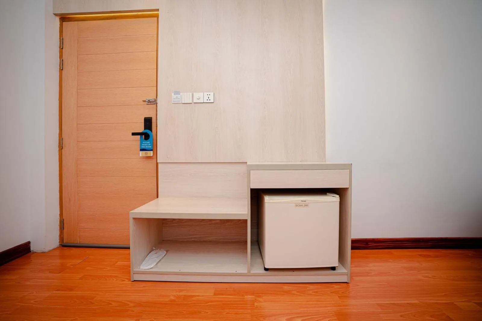 Bed in Royal Raj Hotel