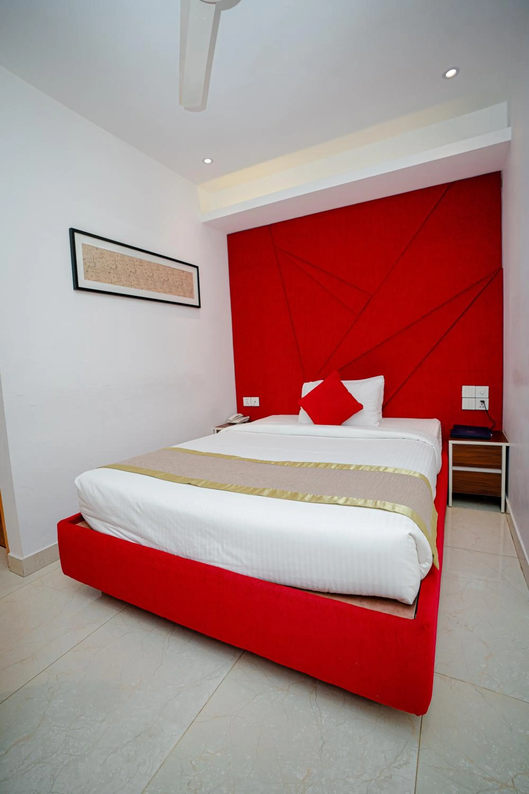 Bed in Royal Raj Hotel