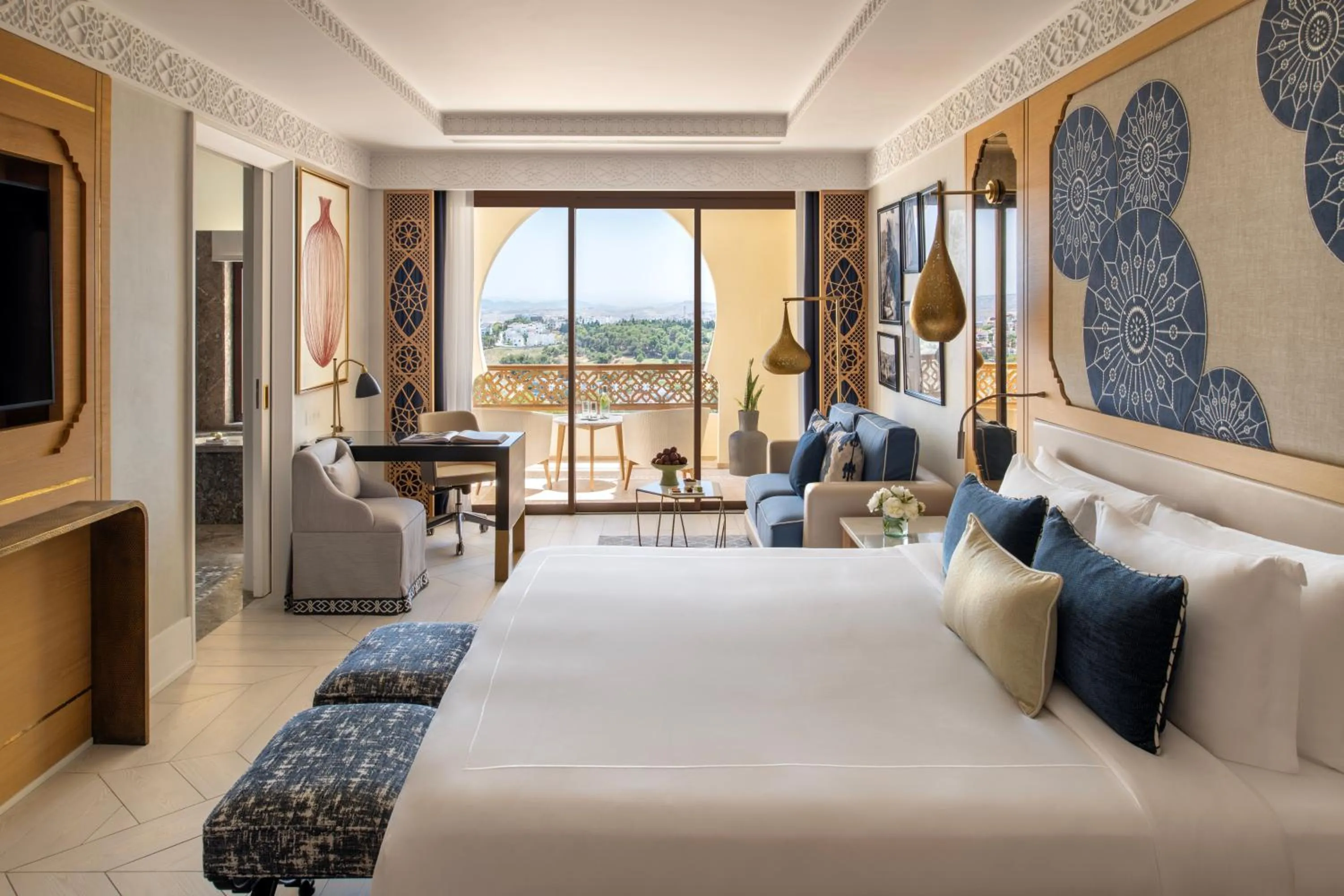 Bedroom, Bed in Fairmont Tazi Palace Tangier