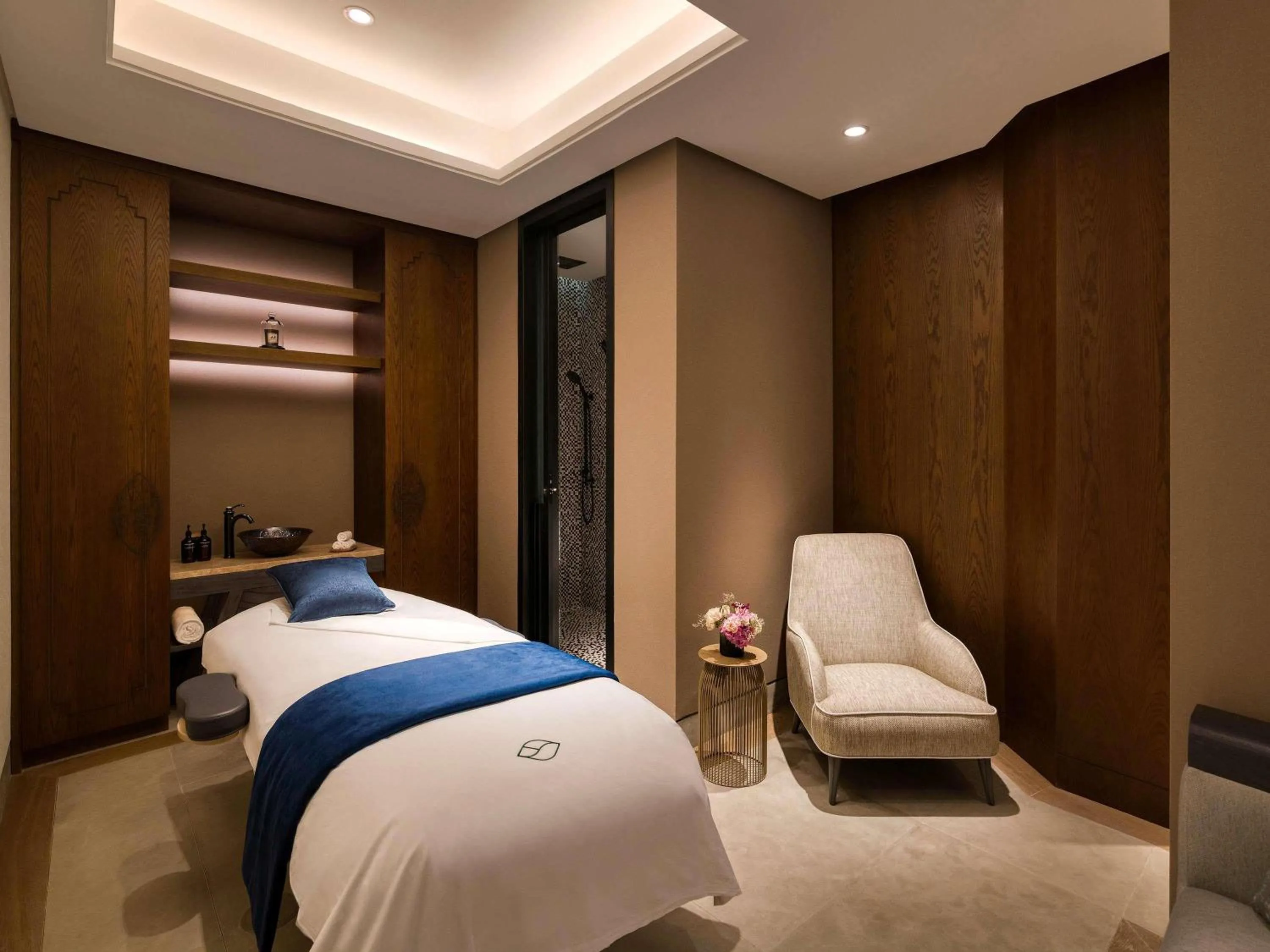 Spa and wellness centre/facilities, Bed in Fairmont Tazi Palace Tangier