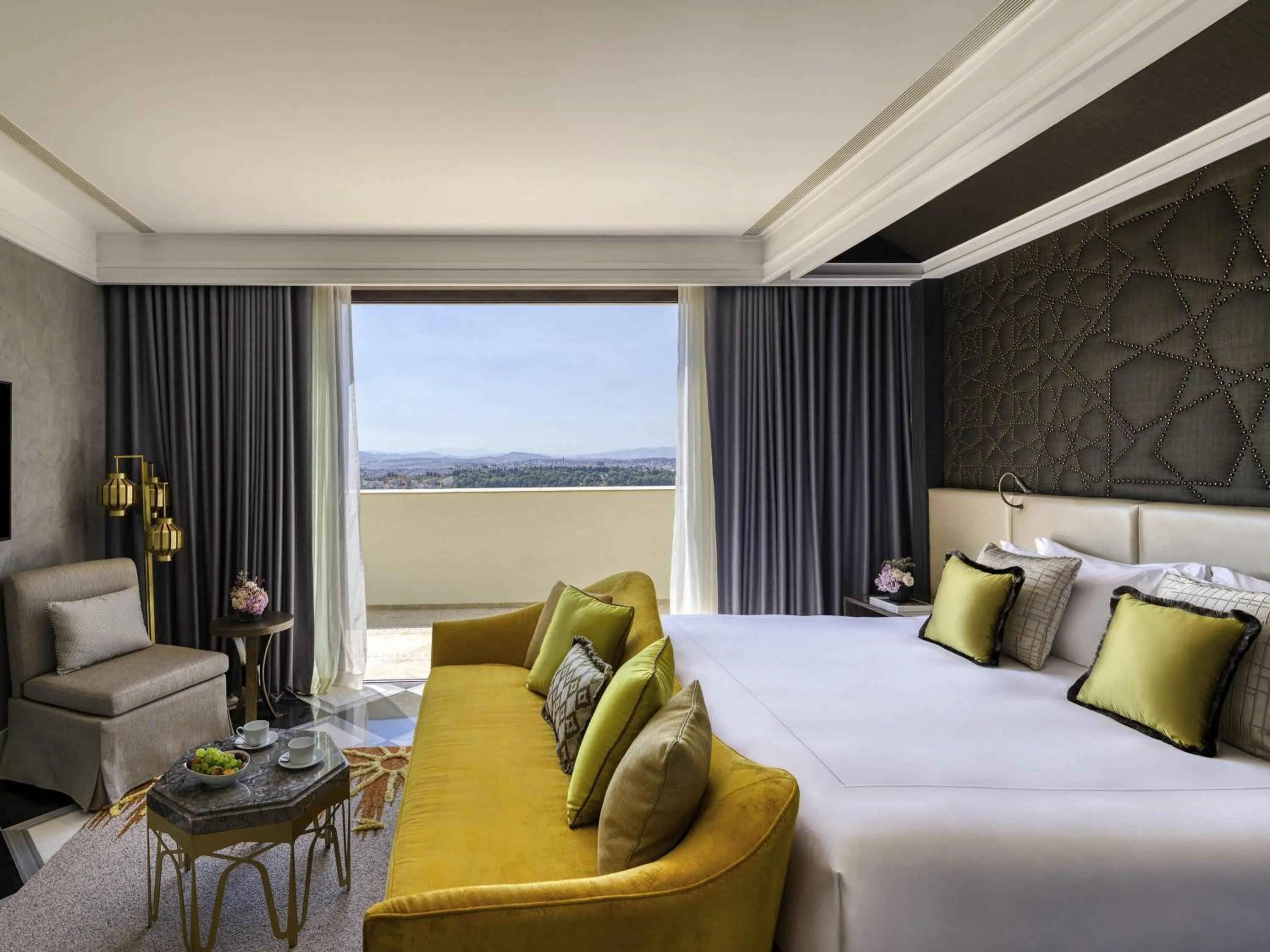 Photo of the whole room, Bed in Fairmont Tazi Palace Tangier