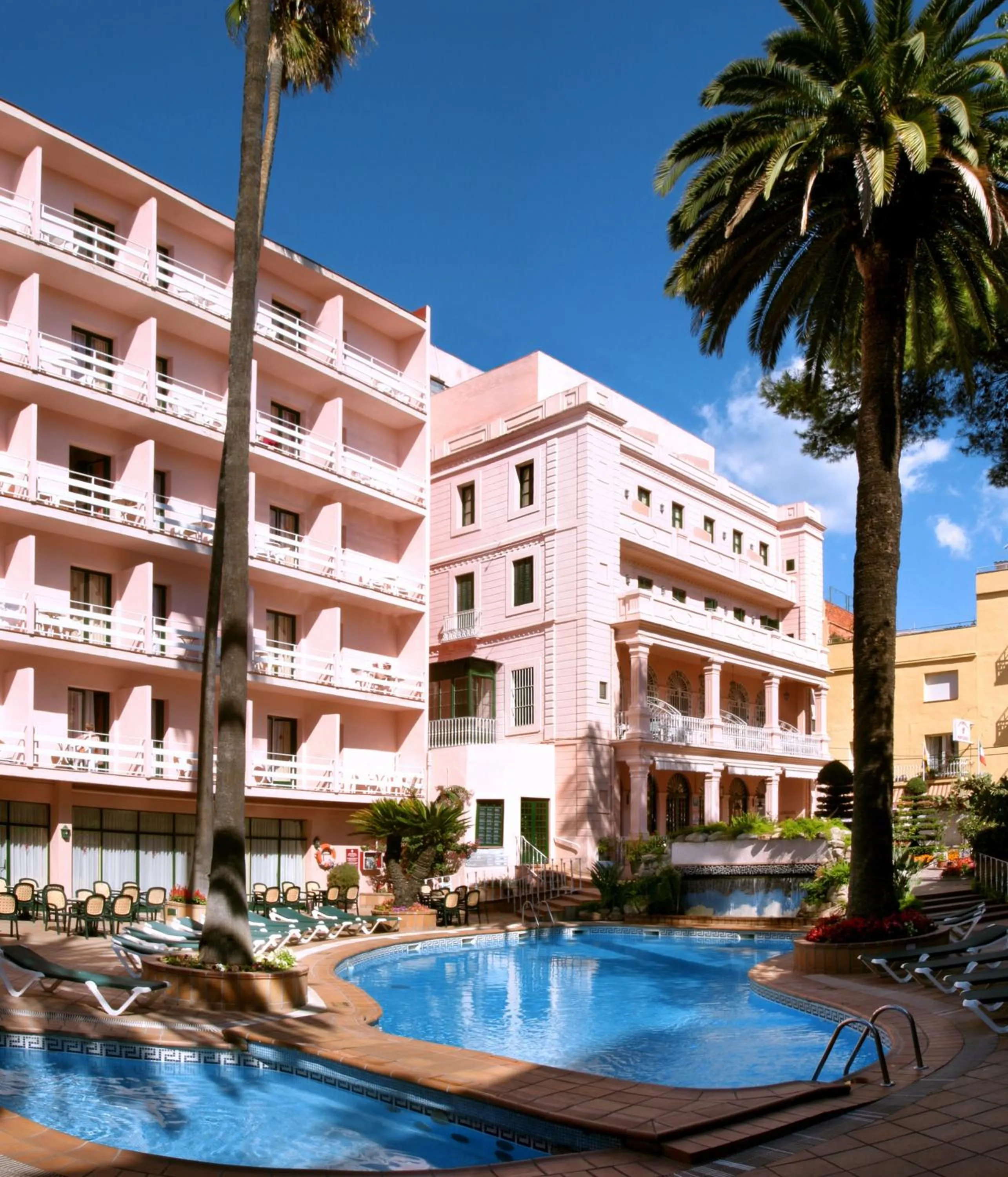 Property building in Hotel Guitart Rosa - Adults Only