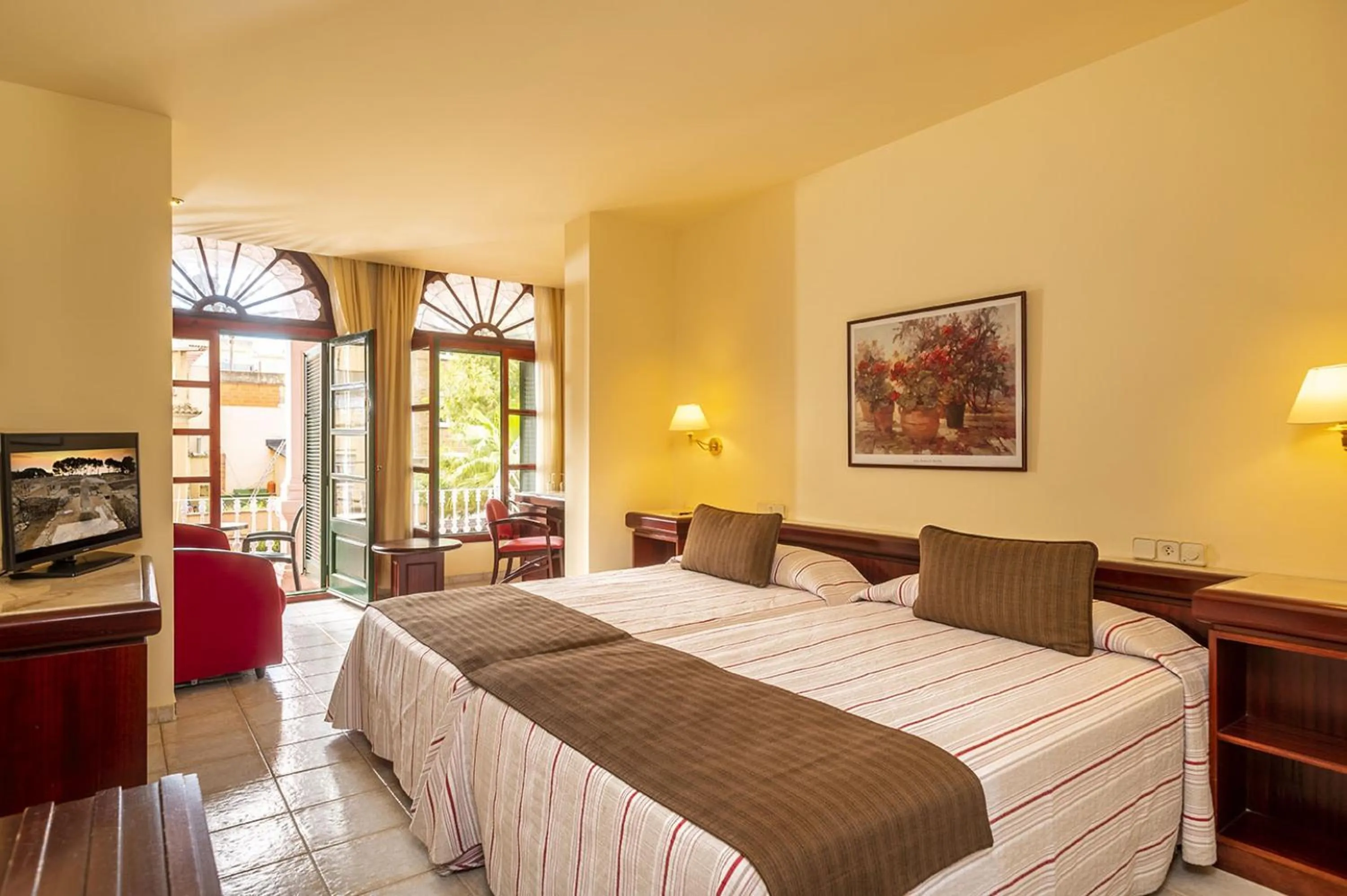 Photo of the whole room, Bed in Hotel Guitart Rosa - Adults Only