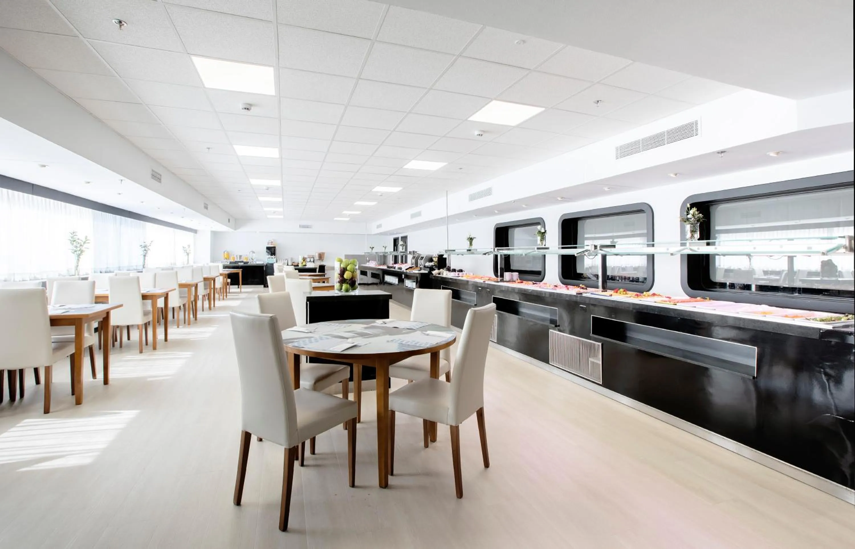 Breakfast in Hotel Chamartin The One