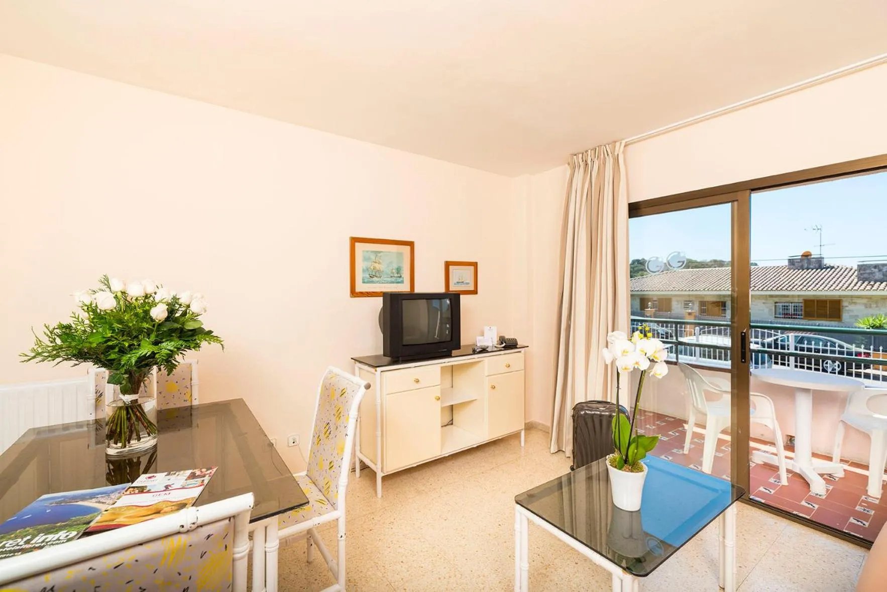 Living room in Apartamentos Guitart