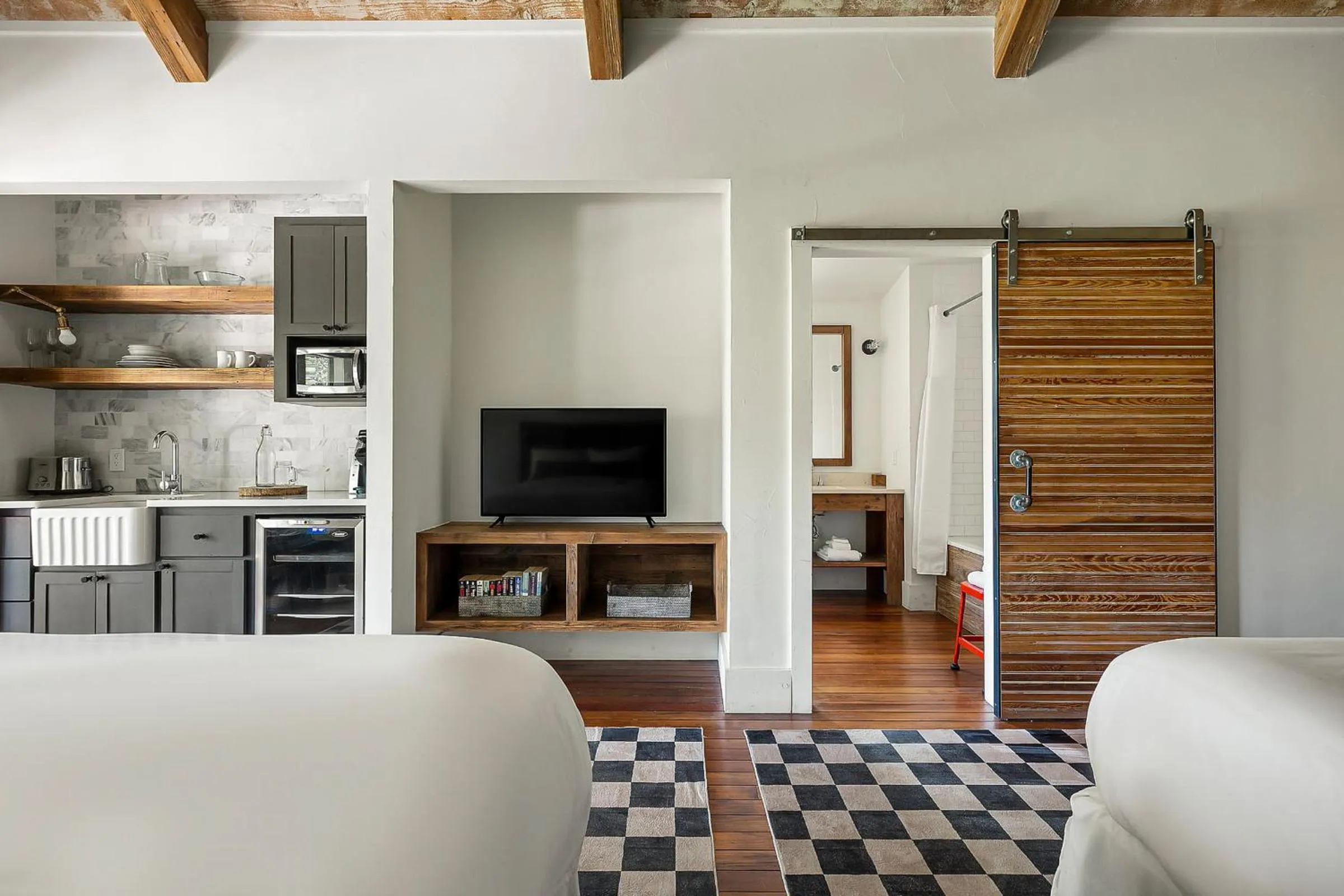 TV and multimedia in Camp Comfort