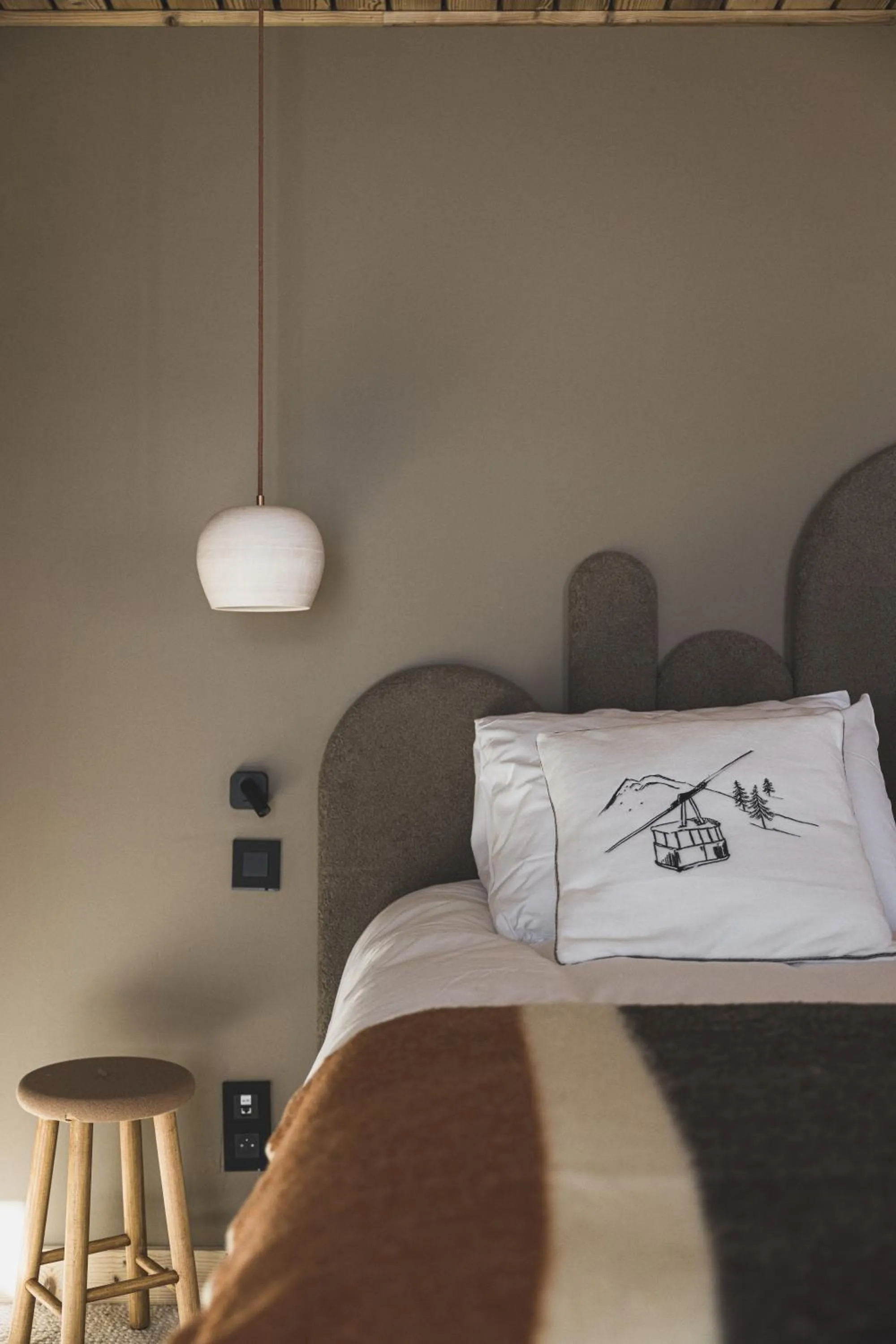 Bed in La Voie Lactée