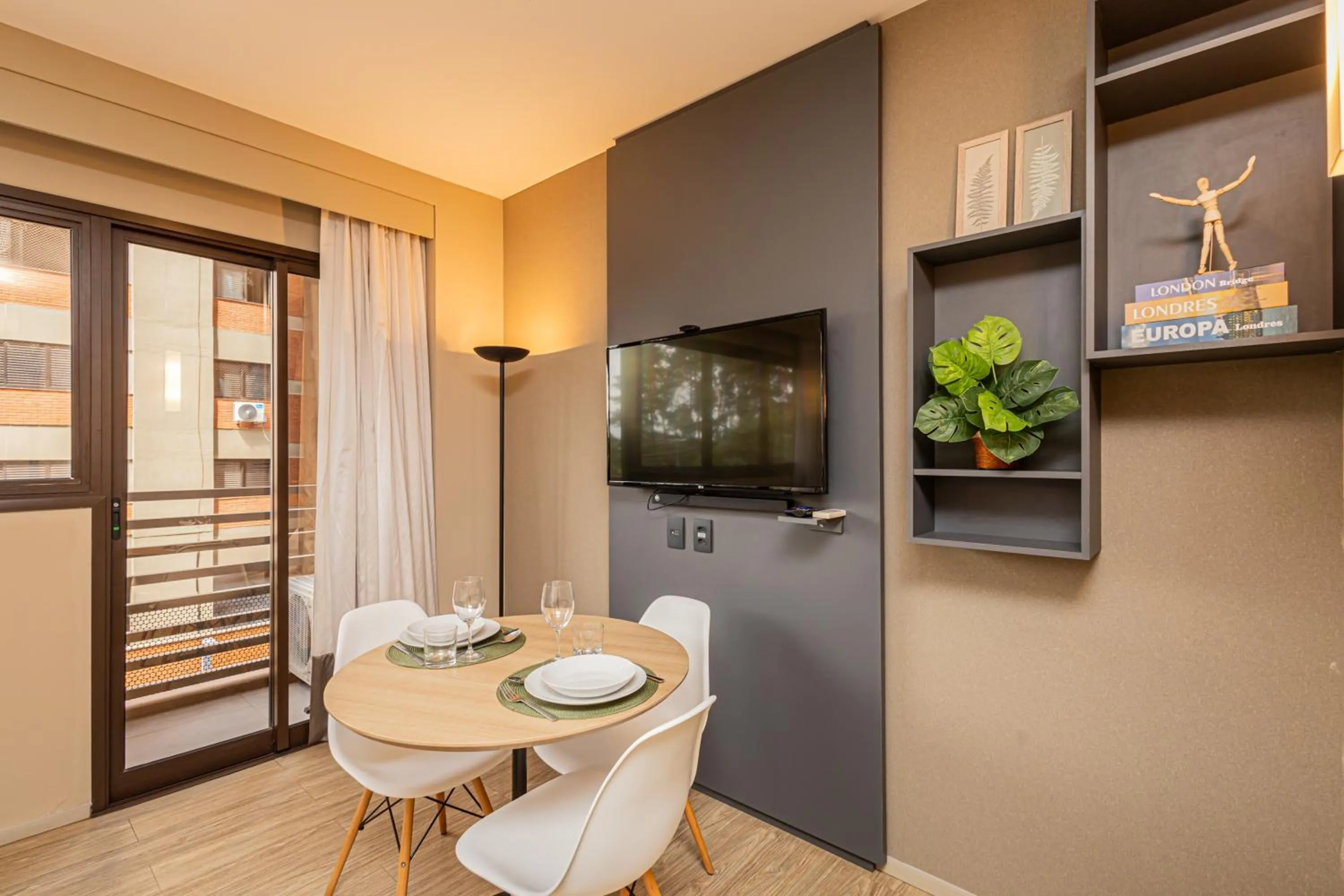 APS - Alpha Stay By Anora Spaces