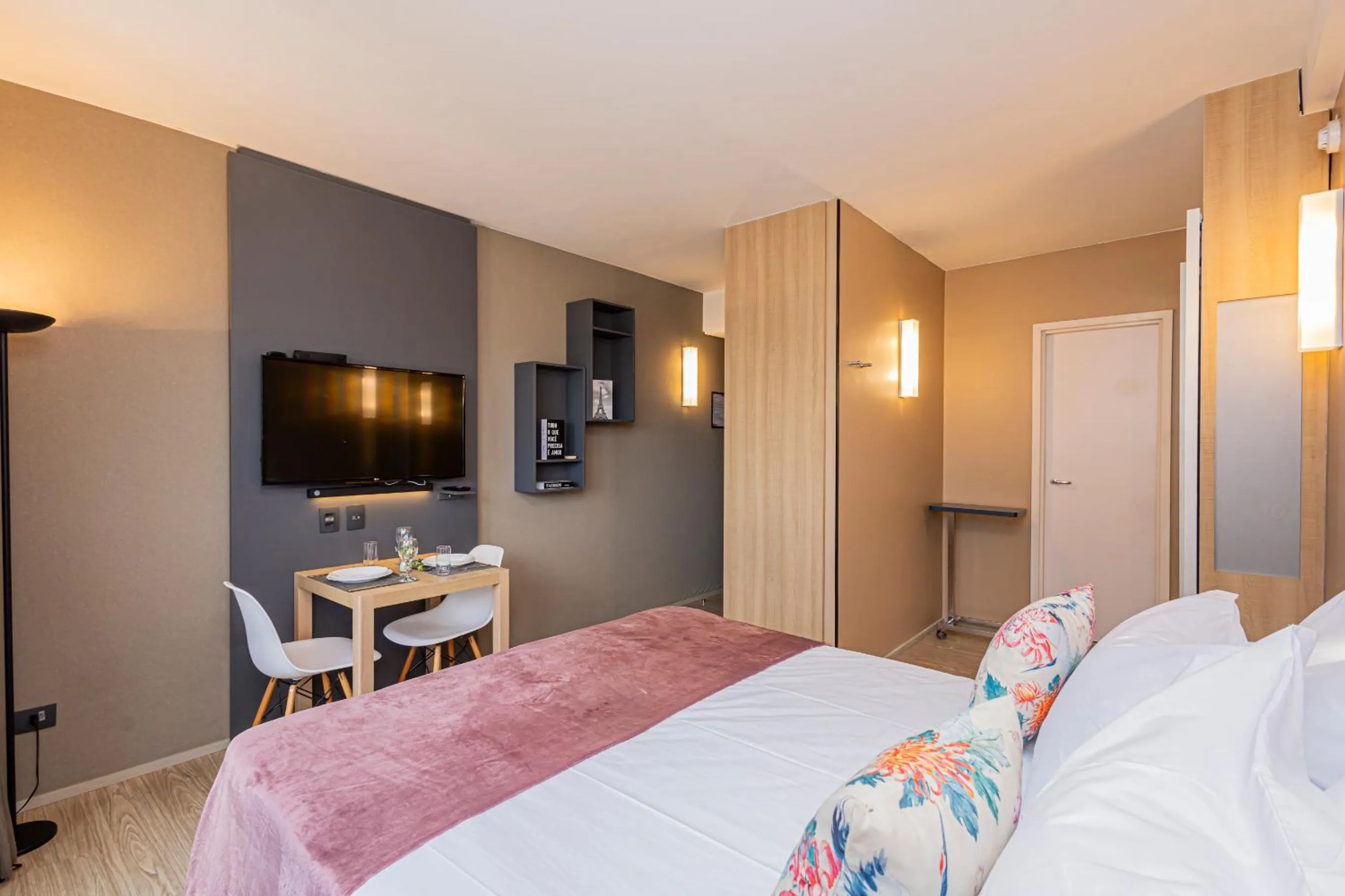 Bed in APS - Alpha Stay By Anora Spaces