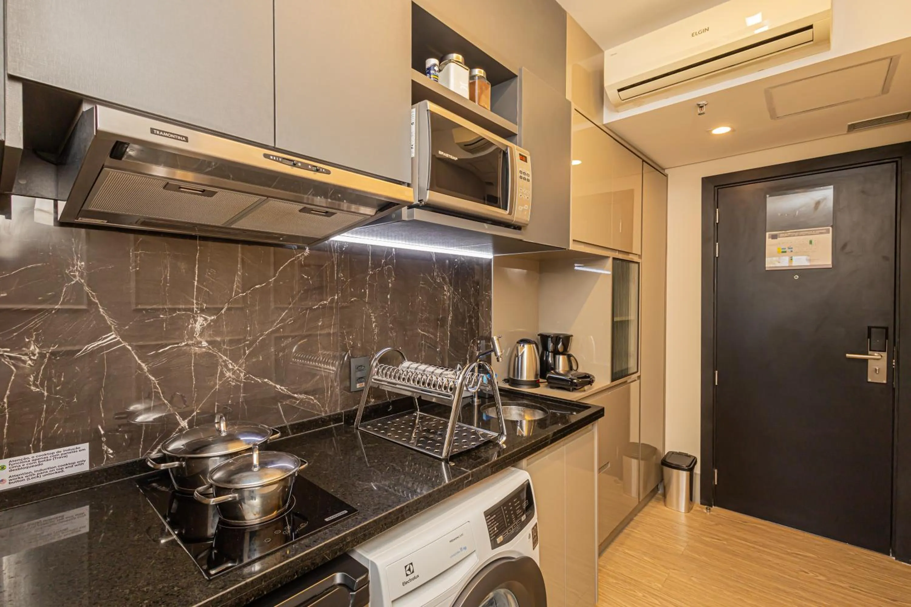 APS - Alpha Stay By Anora Spaces