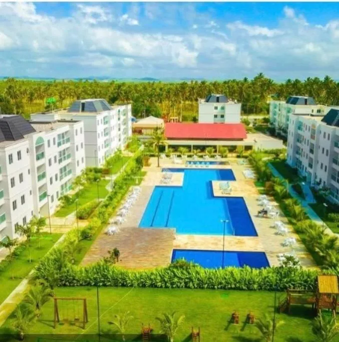 Bird's eye view in Palm Village Acqua