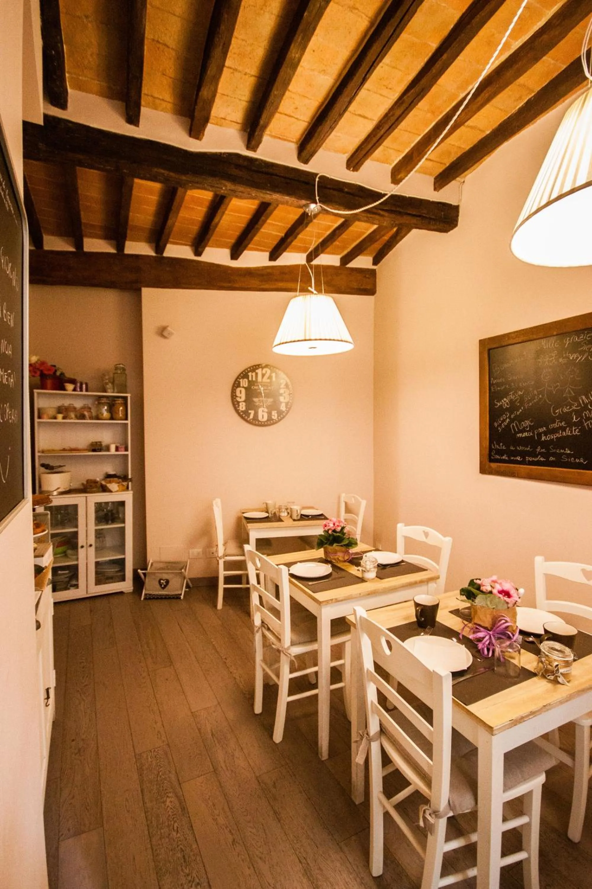 Restaurant/places to eat in B&B Il Senesino