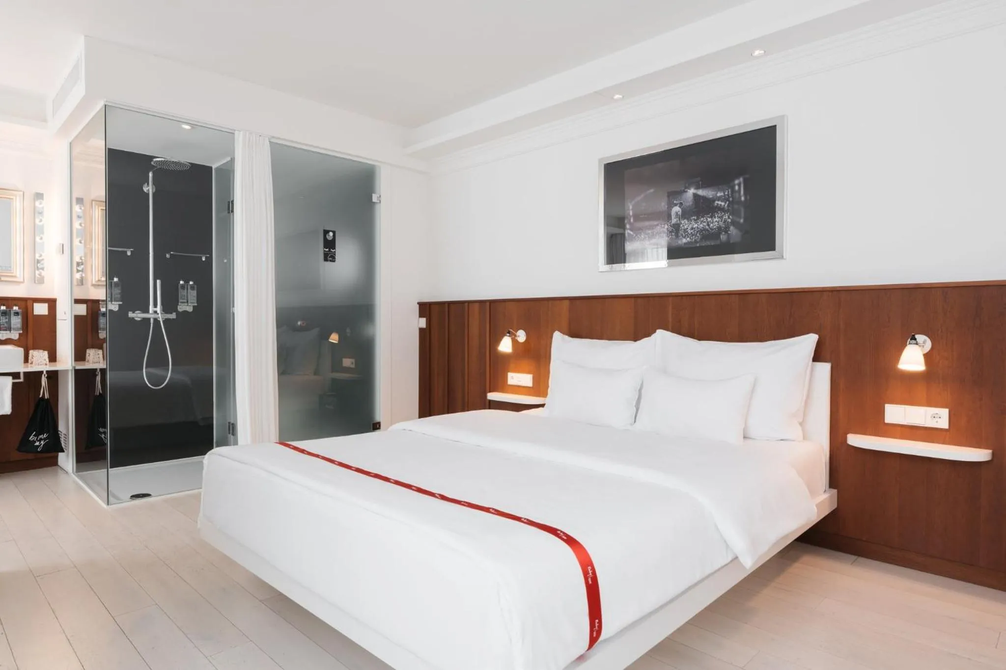 Photo of the whole room, Bed in Ruby Sofie Hotel Vienna