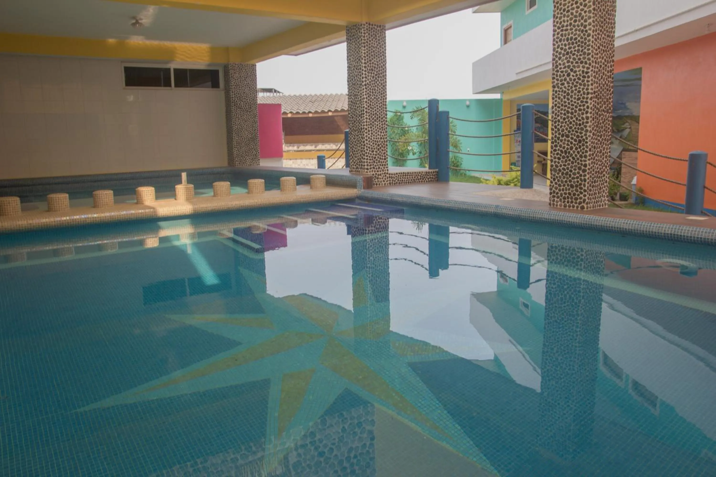 Swimming pool in Hotel Happy Beach