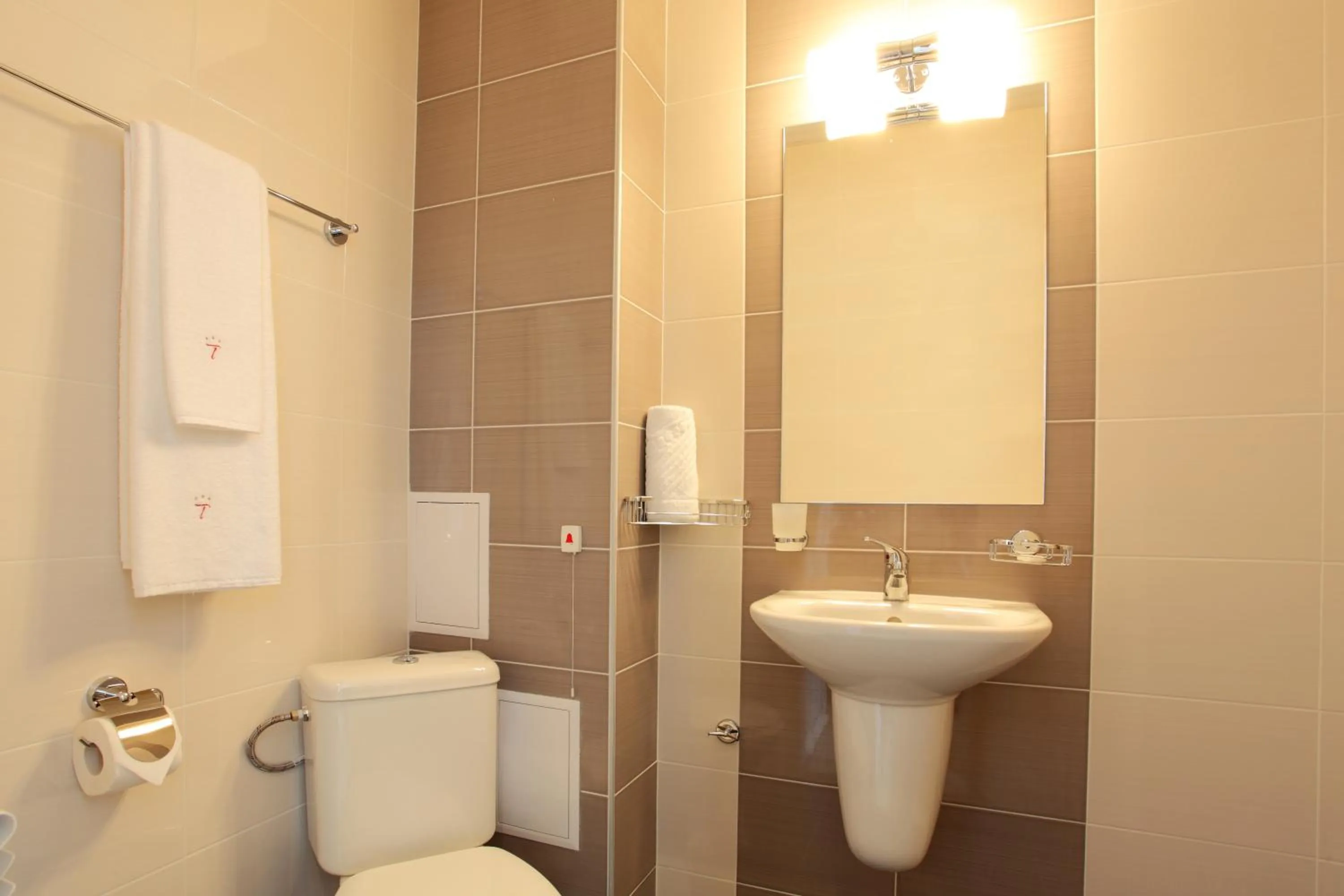 Bathroom in Teodora Palace Hotel