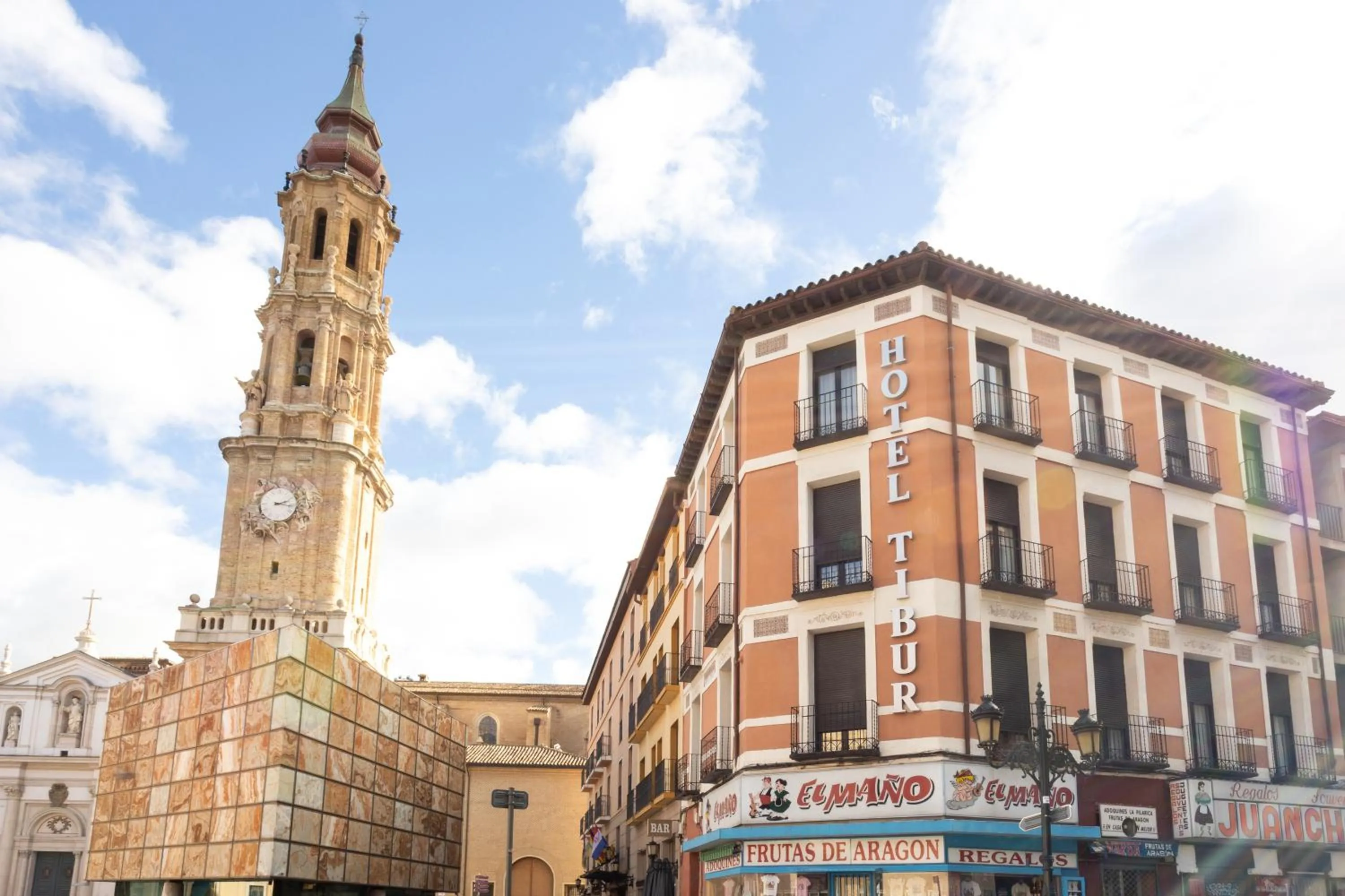 Property building in Hotel Tibur