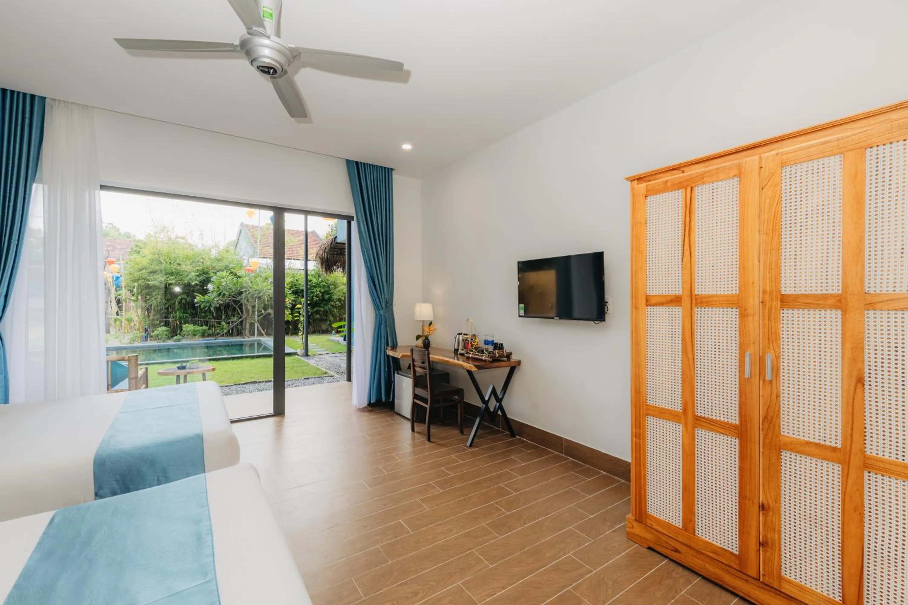 hair dresser in Ngoc An Bang Villa